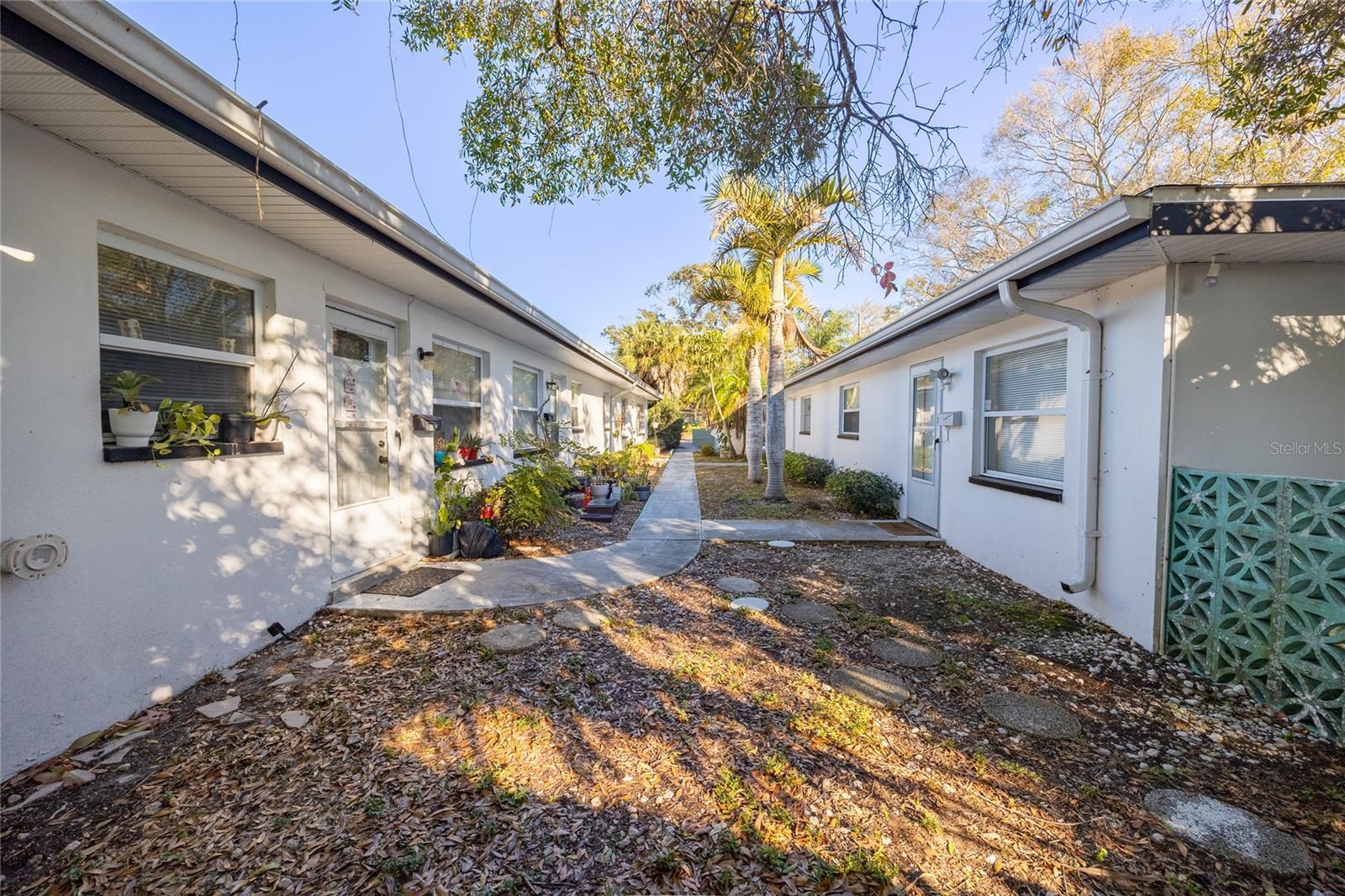 Image 11 of 33 For 400 Meteor Avenue