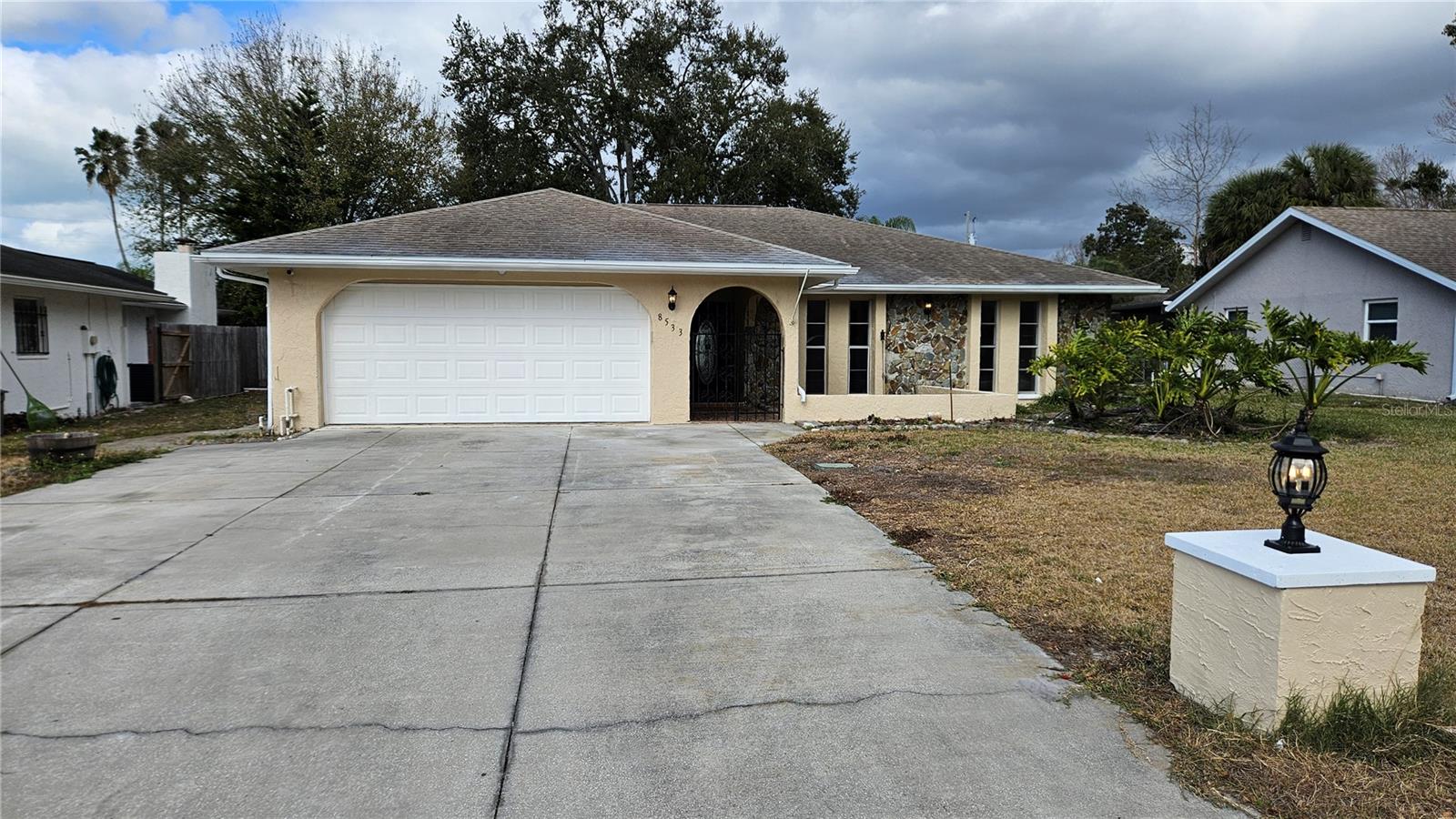 Details for 8533 Viva Via Drive, HUDSON, FL 34667