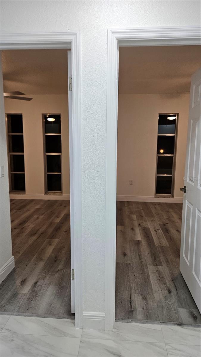 Image 28 of 44 For 8533 Viva Via Drive