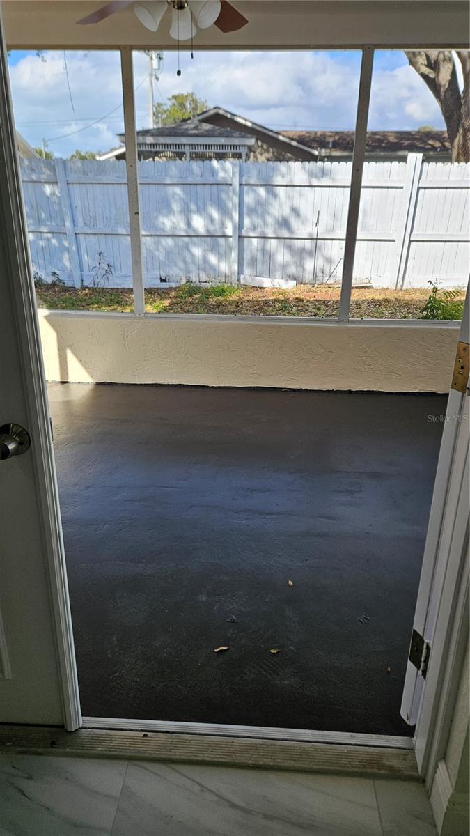 Image 36 of 44 For 8533 Viva Via Drive