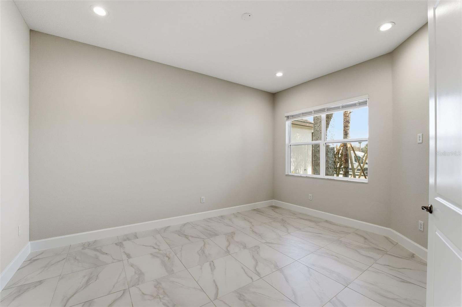 Image 19 of 30 For 32623 Neroli Street