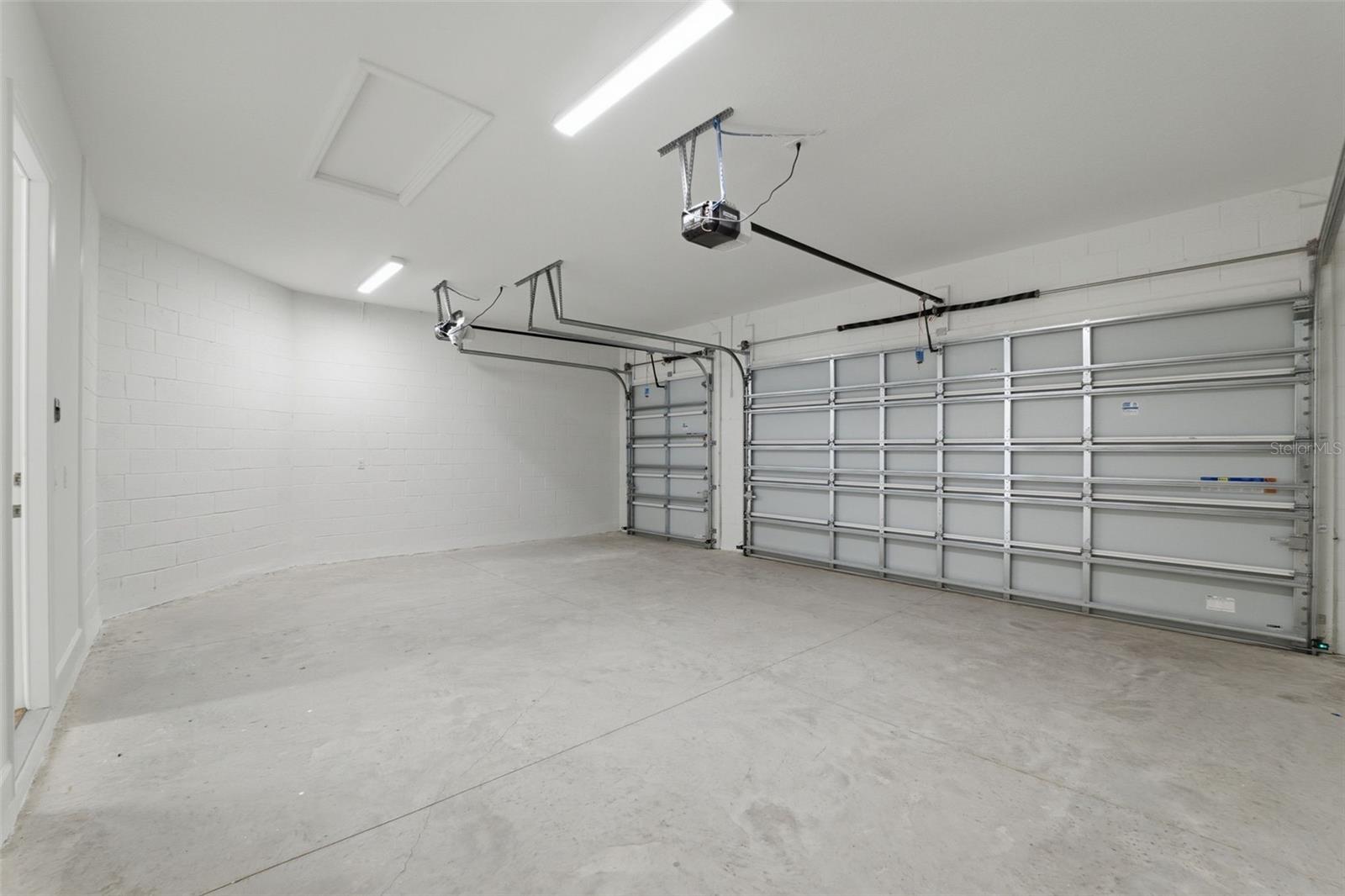 Image 26 of 30 For 32623 Neroli Street