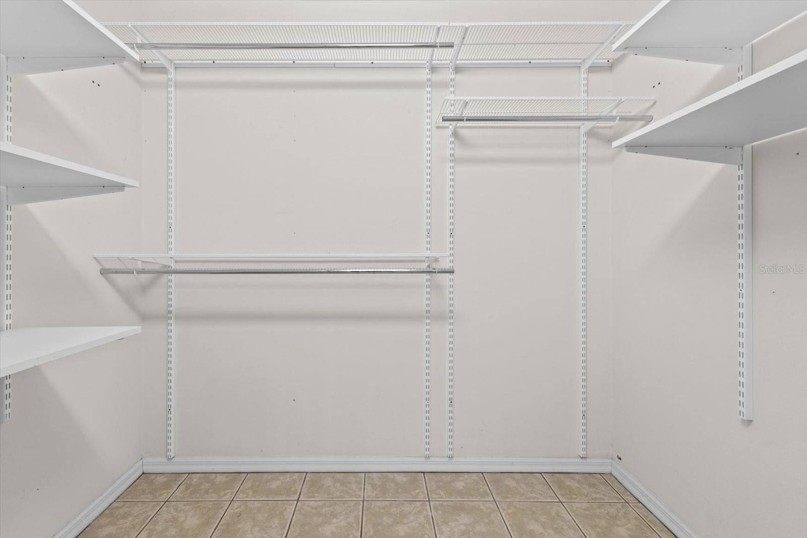 Listing photo id 22 for 5164 Swiftwater Way