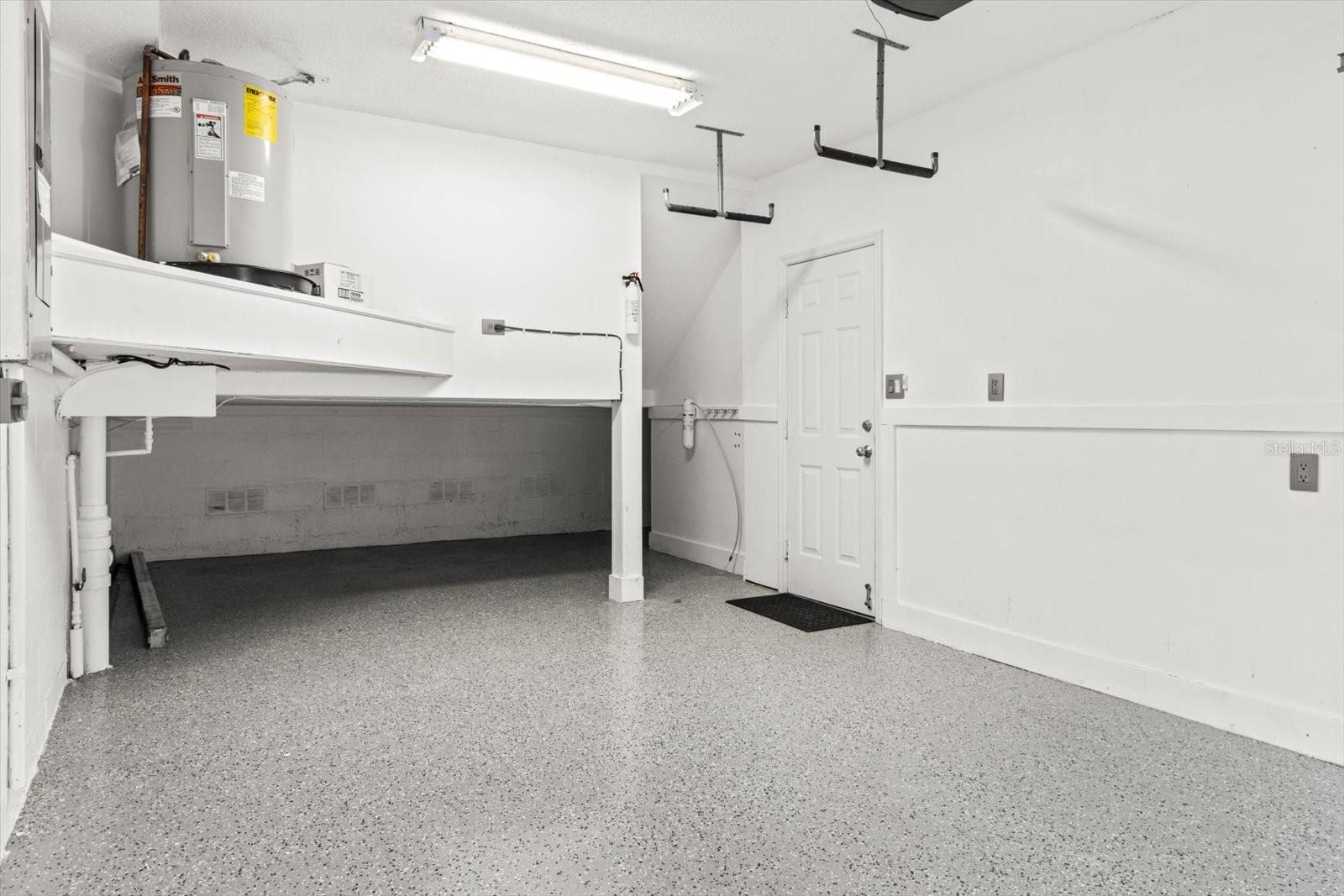 Listing photo id 24 for 5164 Swiftwater Way