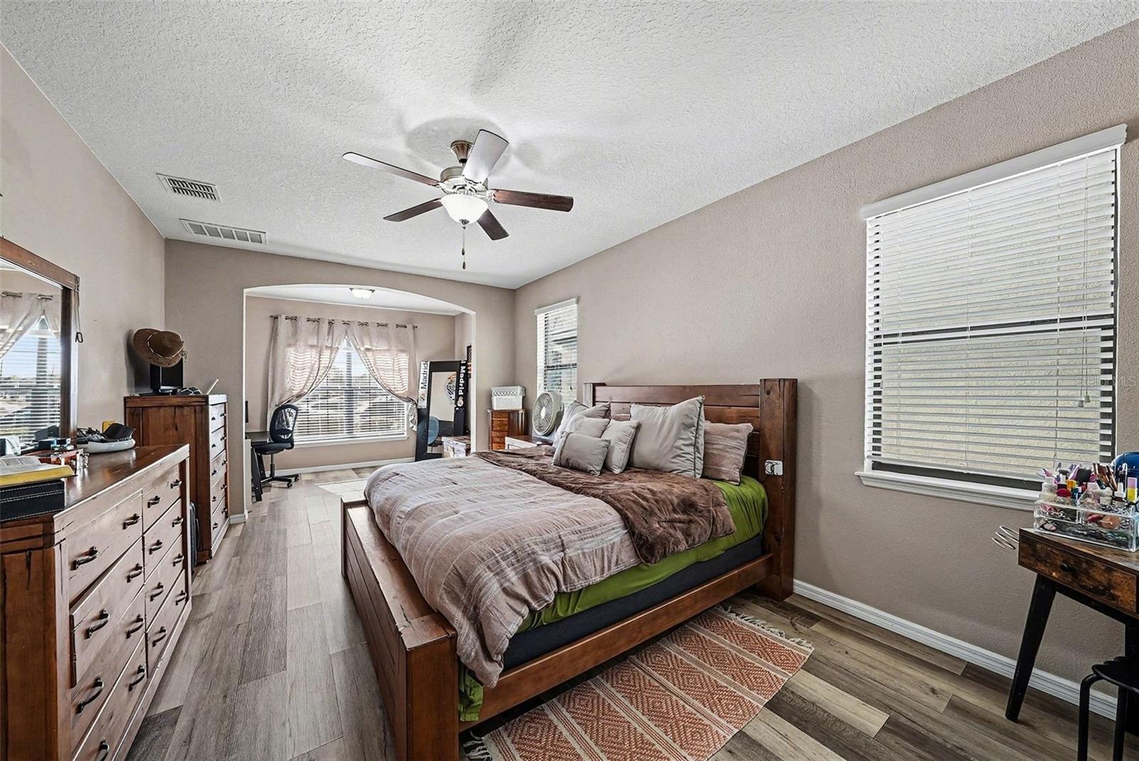 Image 12 of 27 For 12530 Ballentrae Forest Drive