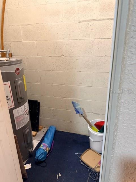 Image 14 of 25 For 6760 Lake Rochester Lane