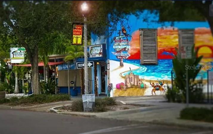 Image 11 of 15 For 2715 1-2 2nd Avenue S 3