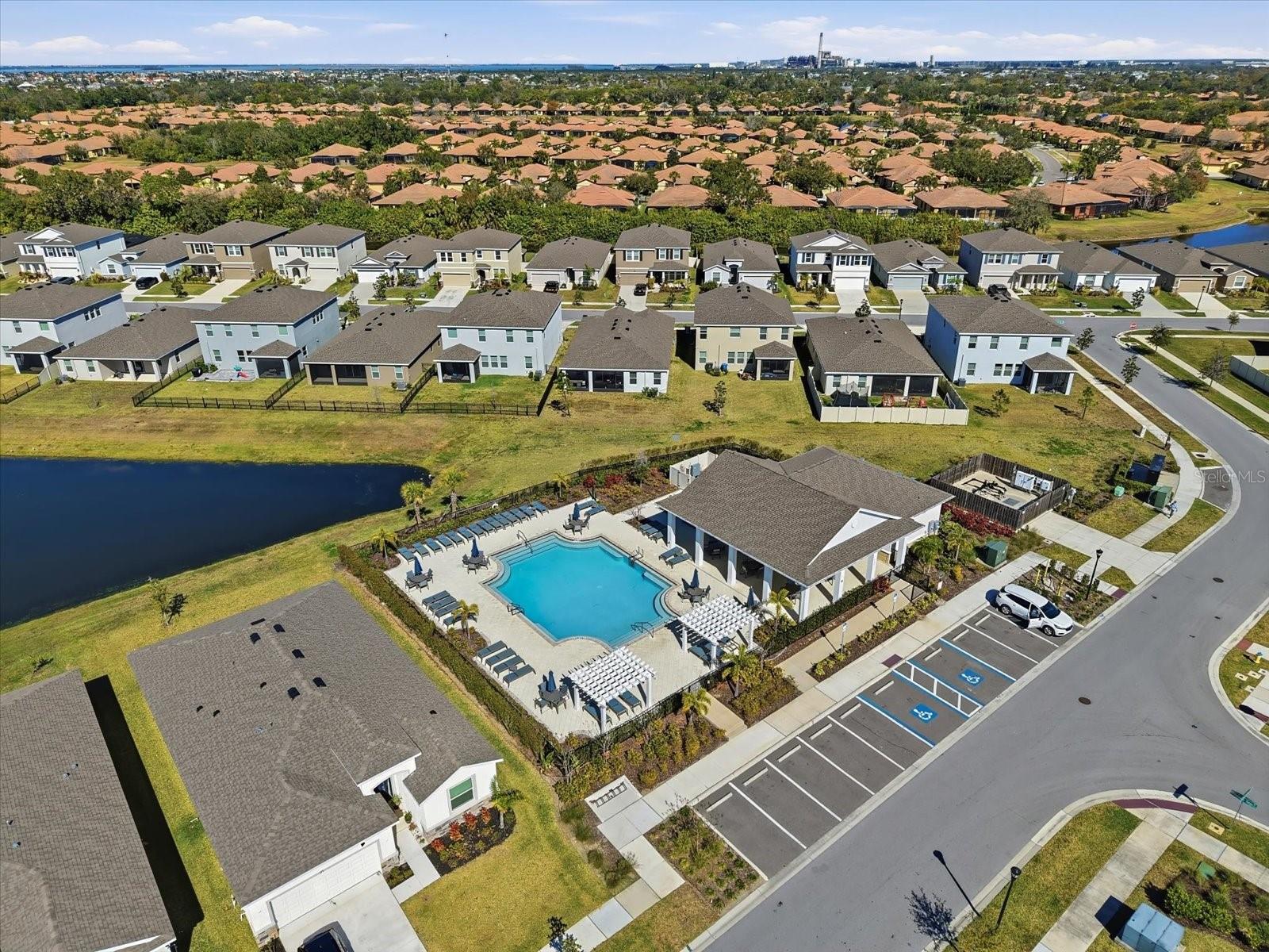 Image 39 of 43 For 164 Mangrove Manor Drive