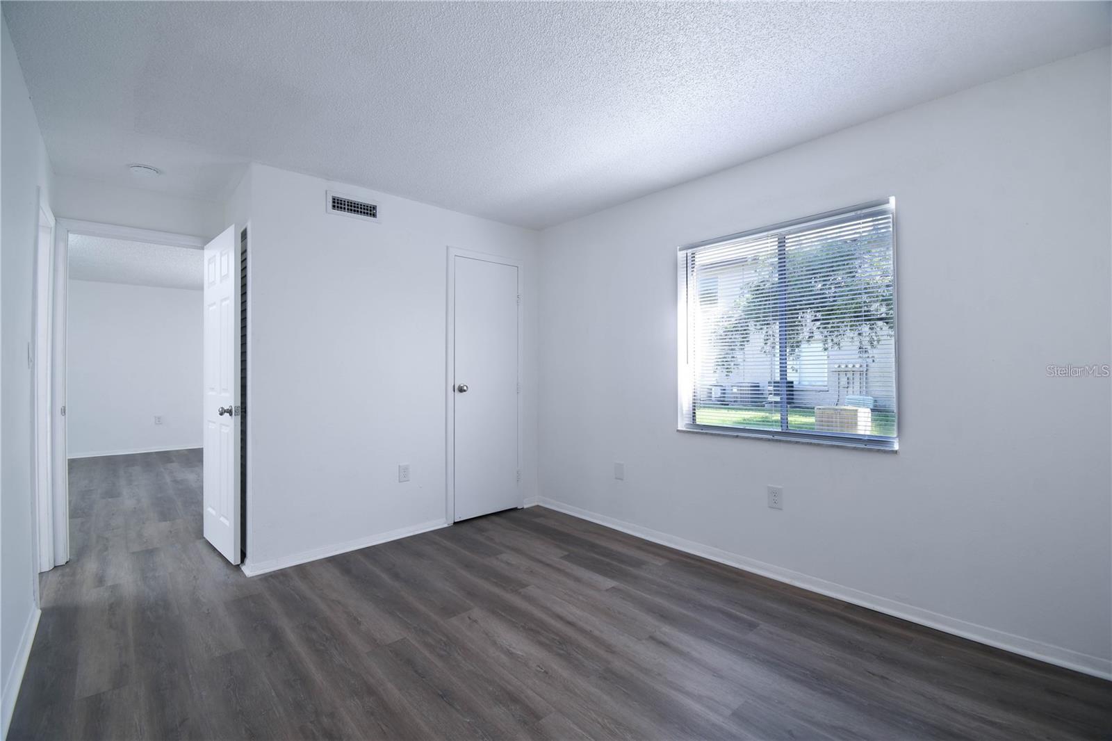 Image 16 of 31 For 4215 Bay Drive 1701b