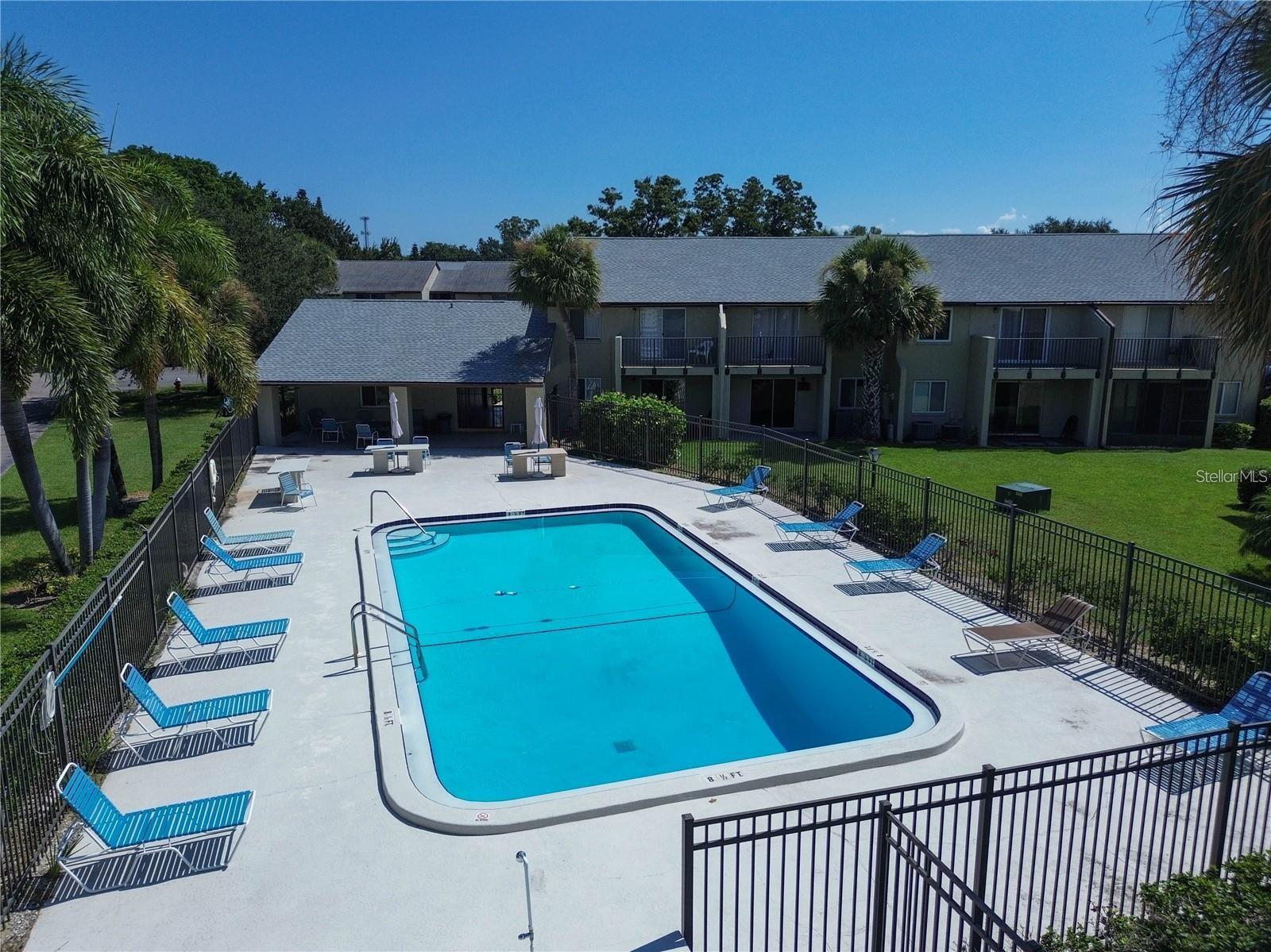 Image 25 of 31 For 4215 Bay Drive 1701b