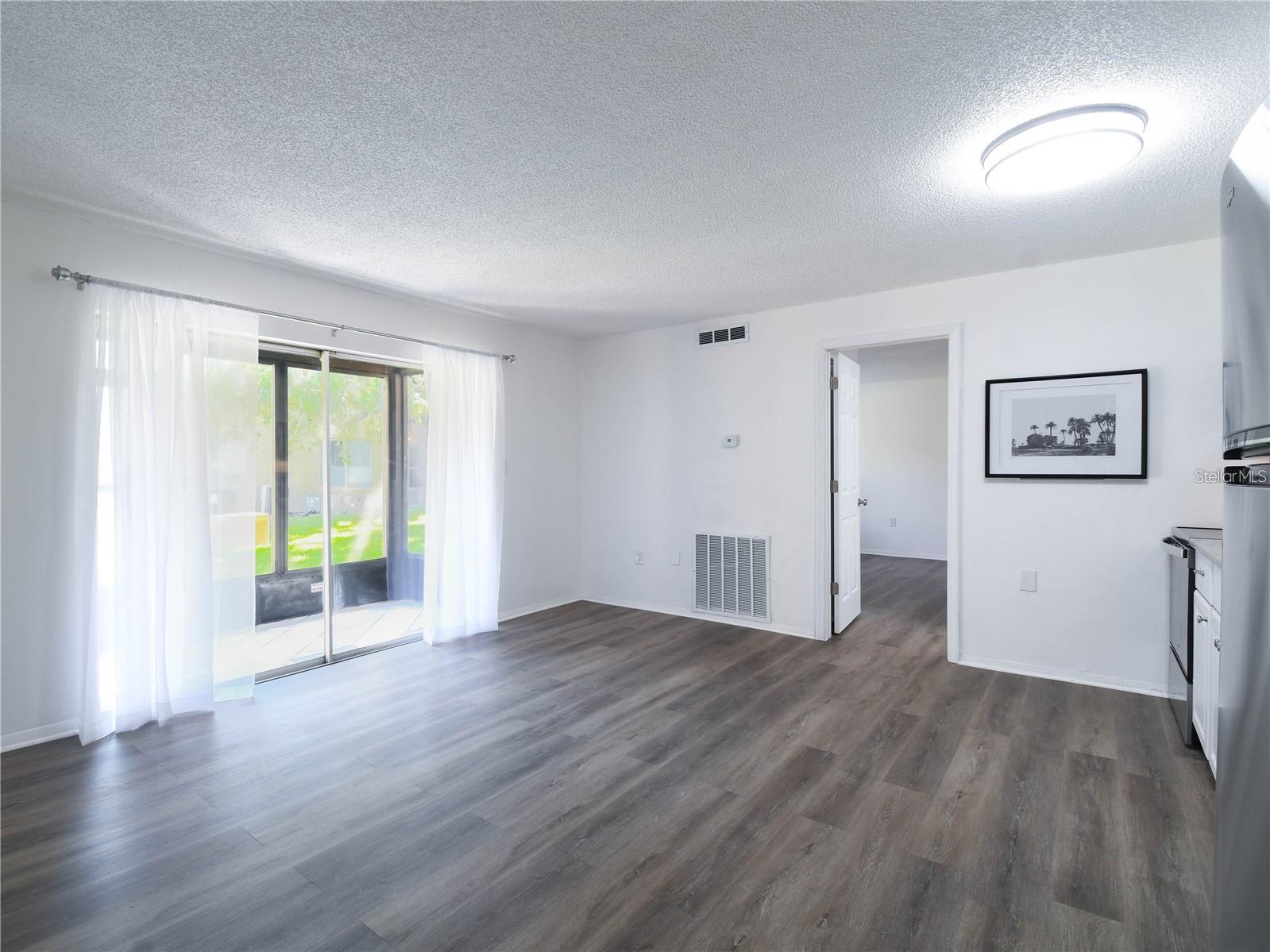 Image 3 of 31 For 4215 Bay Drive 1701b