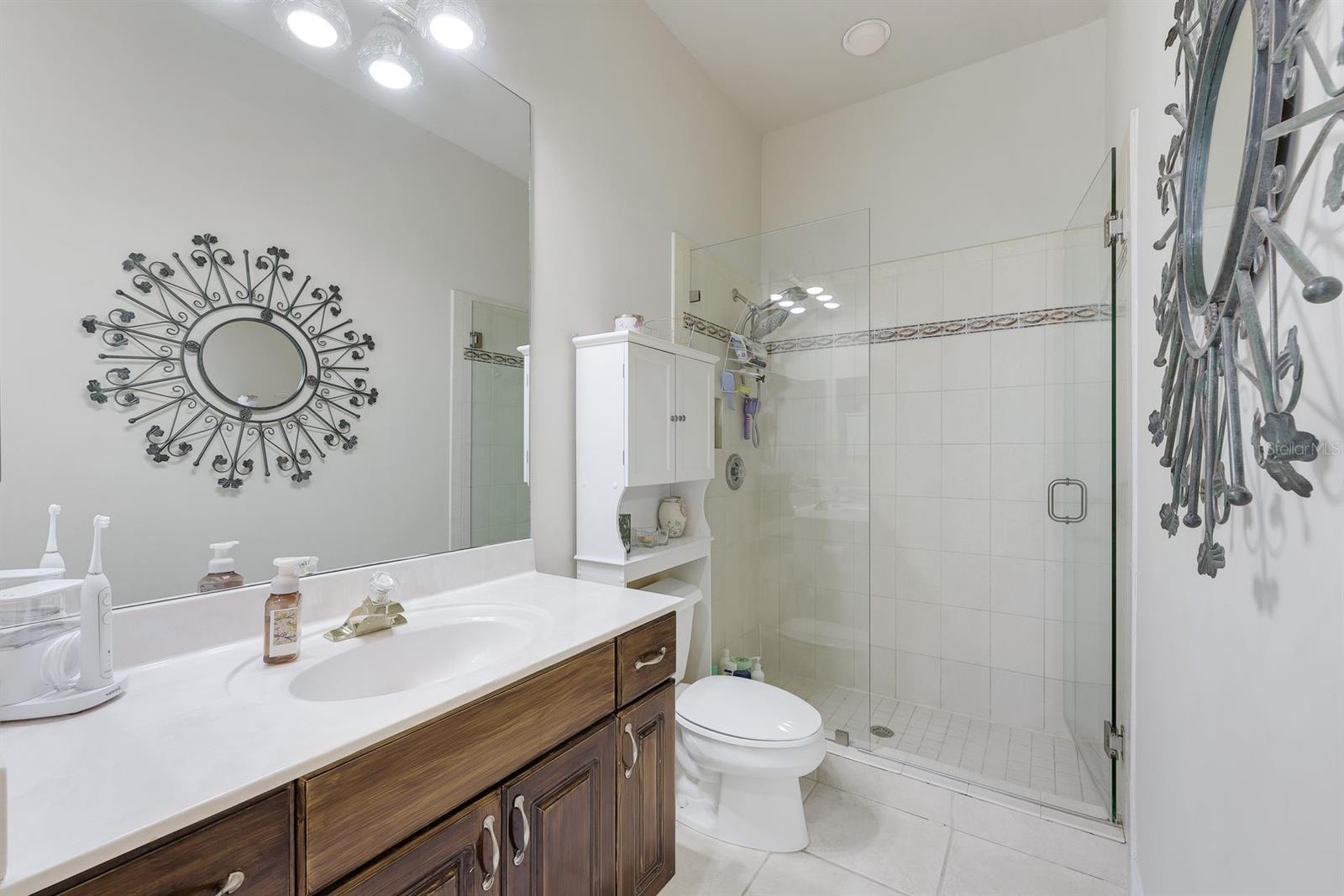 Image 32 of 52 For 4727 7th Avenue Sw