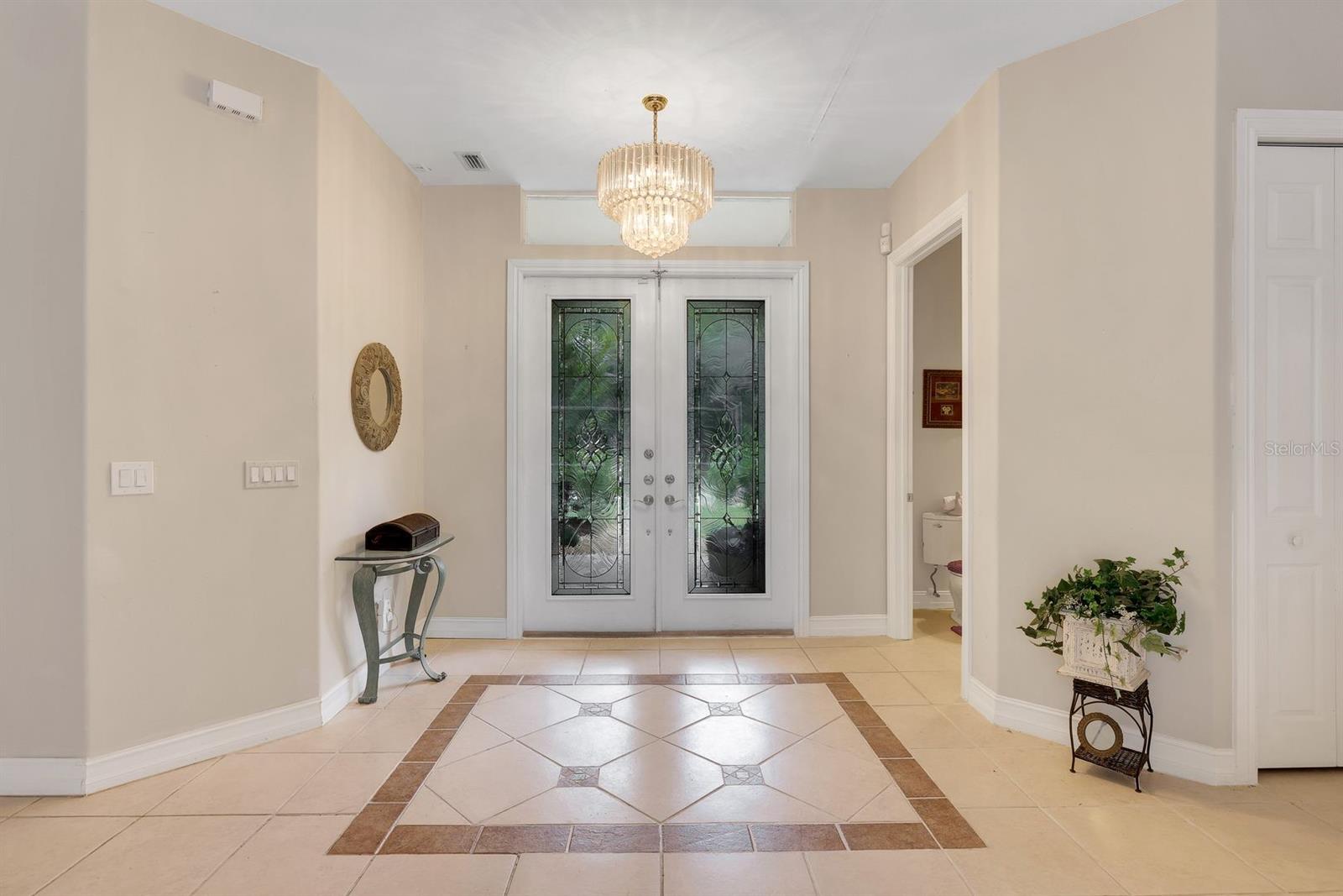 Image 9 of 52 For 4727 7th Avenue Sw