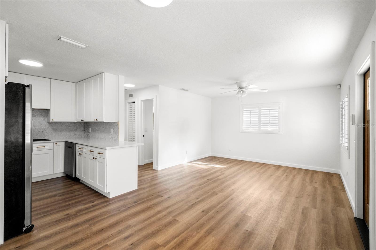 Image 21 of 40 For 6710 Cortez Street