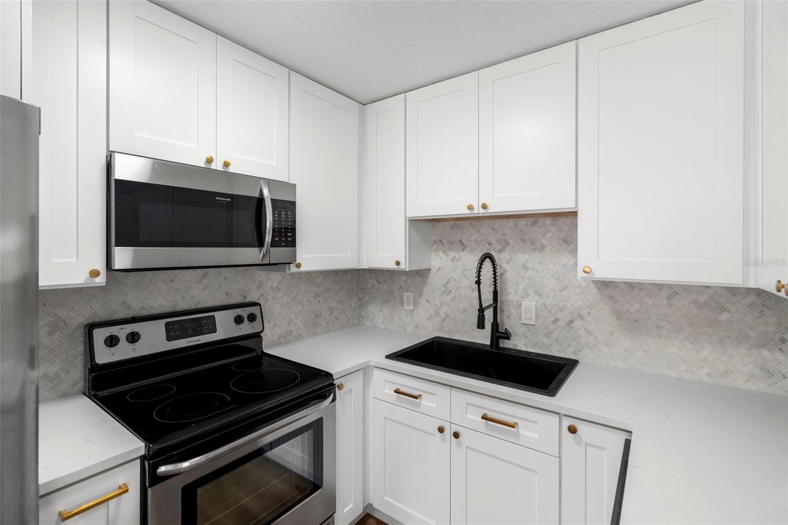 Image 25 of 40 For 6710 Cortez Street