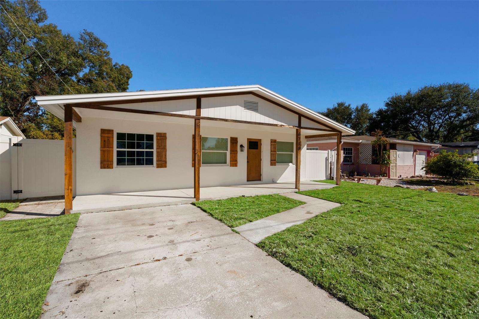 Image 4 of 40 For 6710 Cortez Street