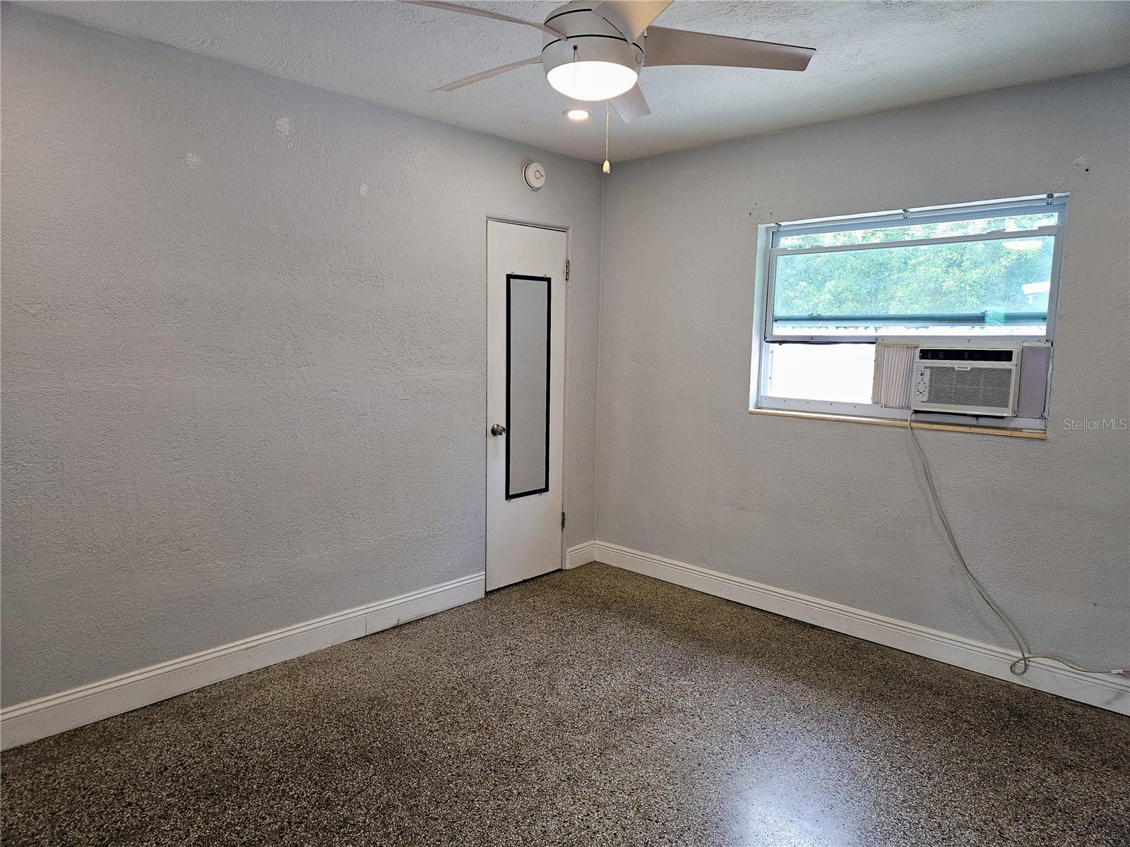 Image 15 of 22 For 6801 48th Avenue N B