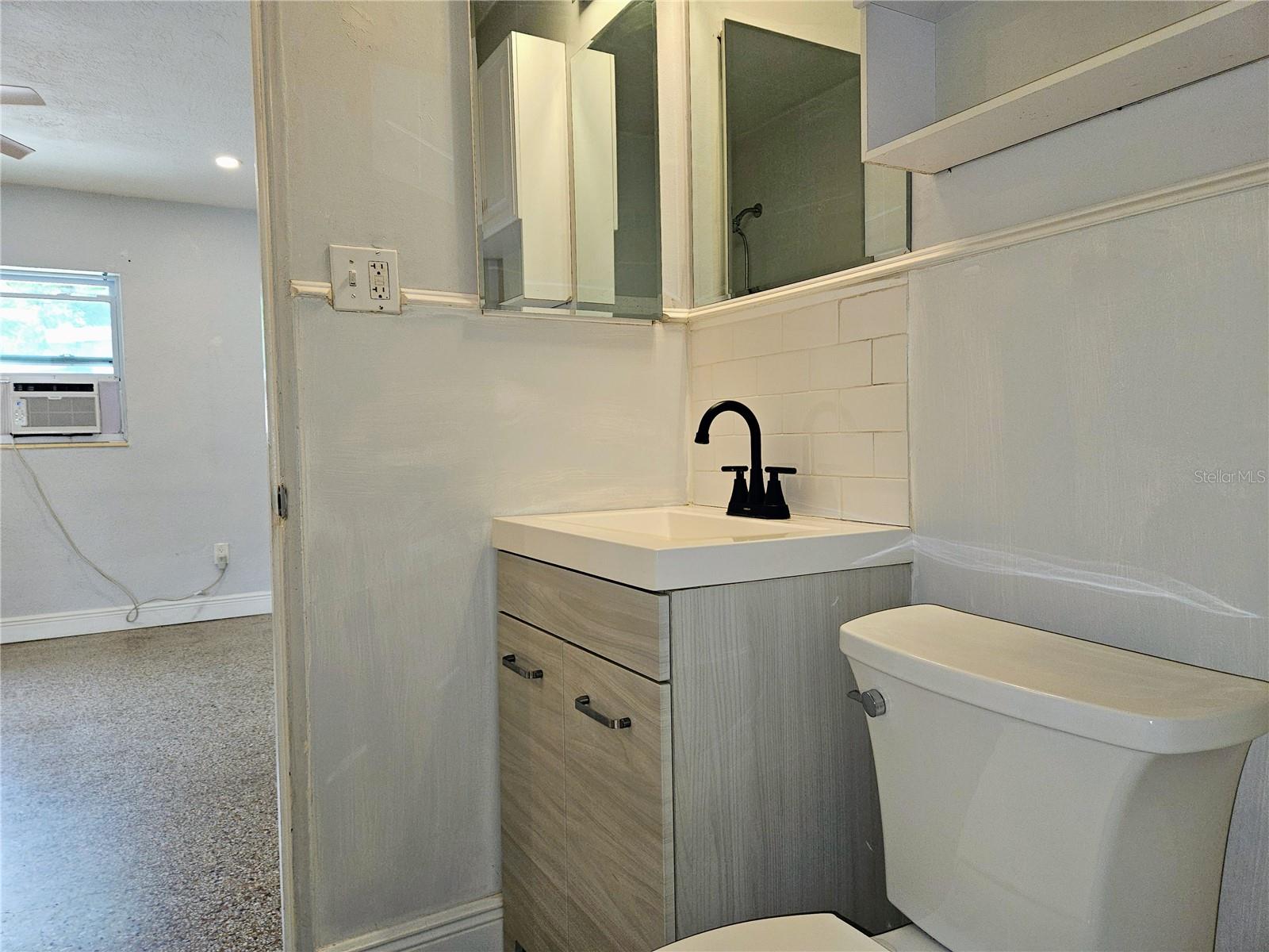 Image 17 of 22 For 6801 48th Avenue N B