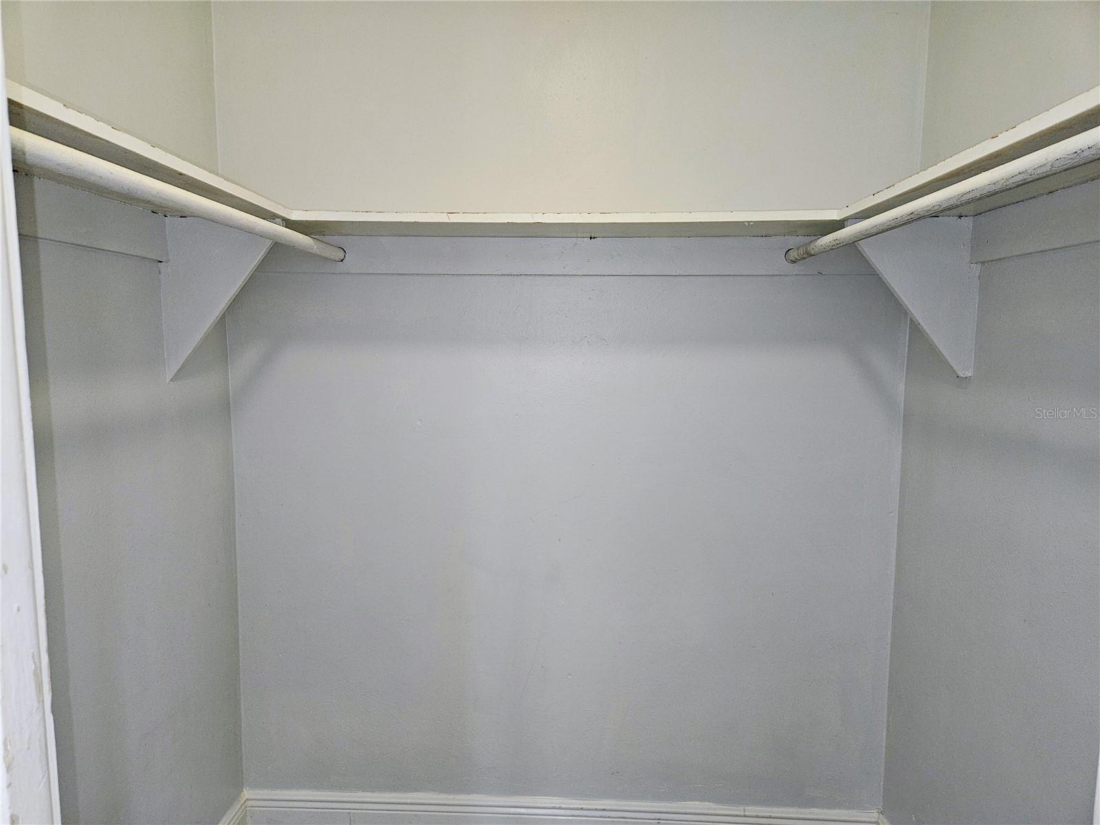 Image 18 of 22 For 6801 48th Avenue N B