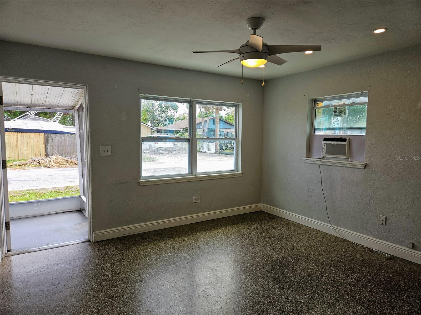 Image 7 of 22 For 6801 48th Avenue N B