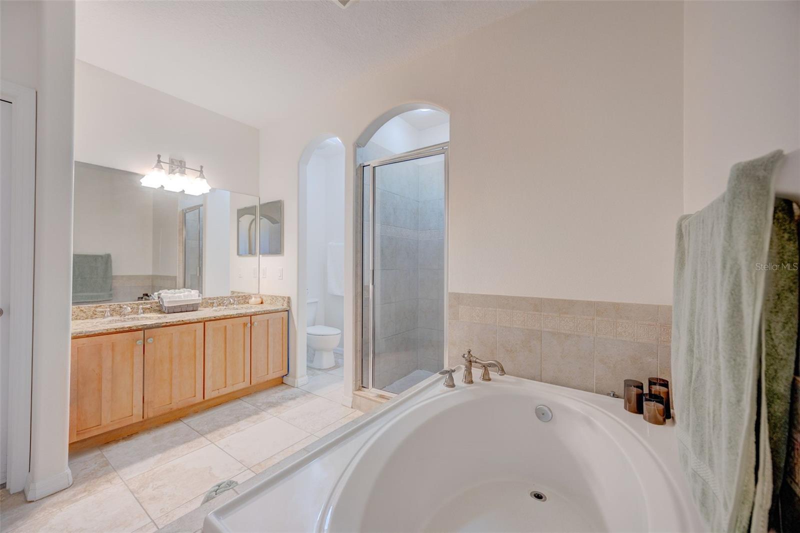 Listing photo id 26 for 6020 Fishhawk Crossing Boulevard Na