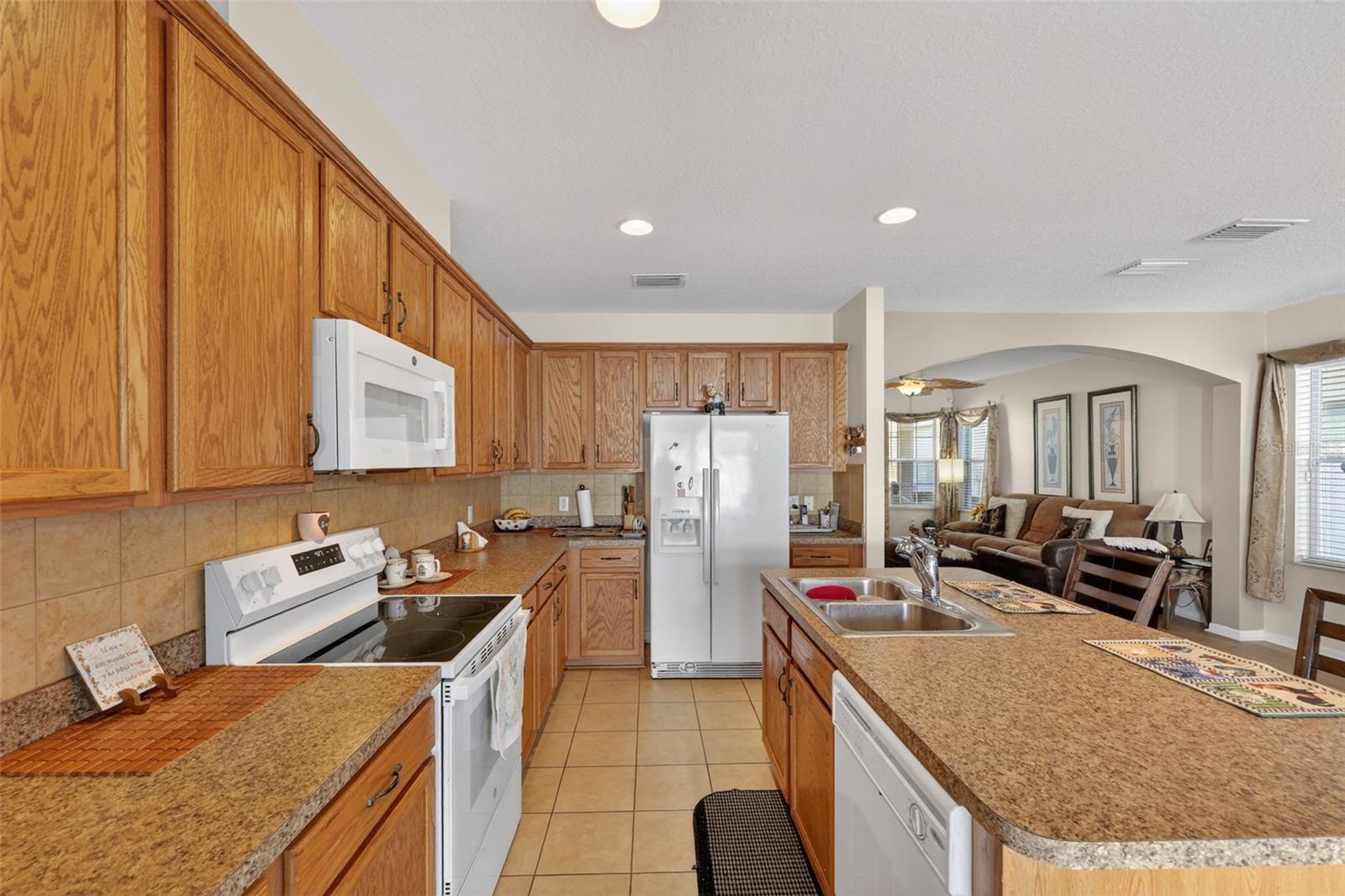 Image 17 of 48 For 12637 Belcroft Drive