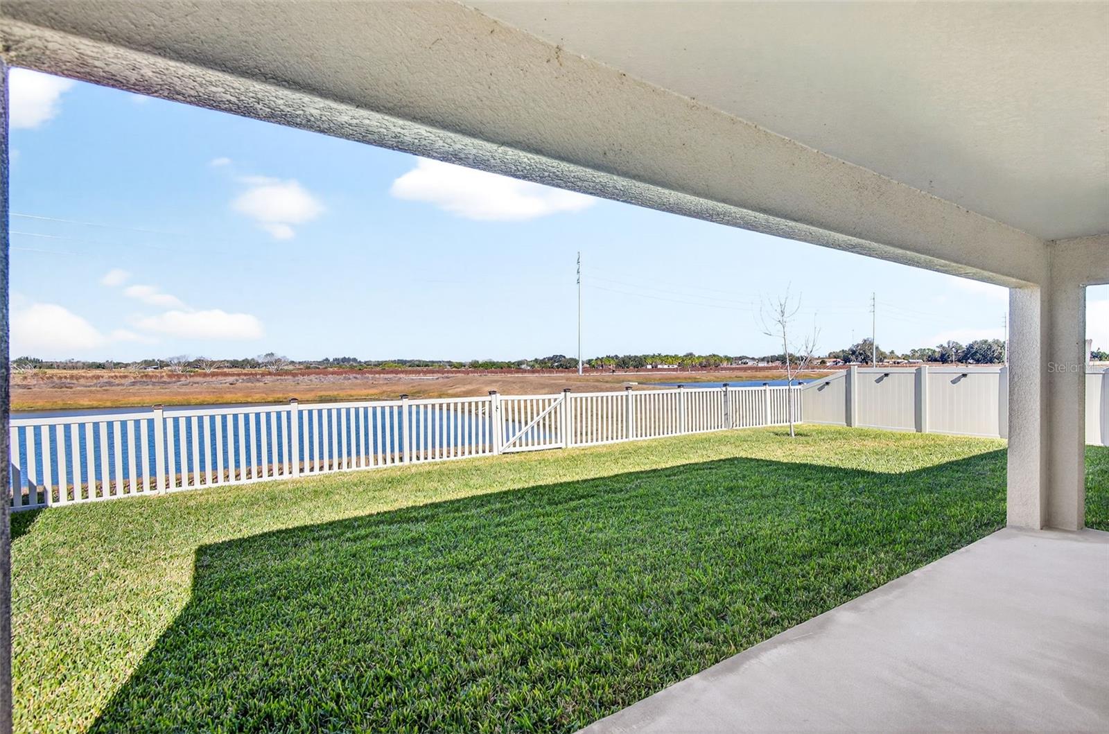 Image 18 of 51 For 15217 Zircon Red Drive