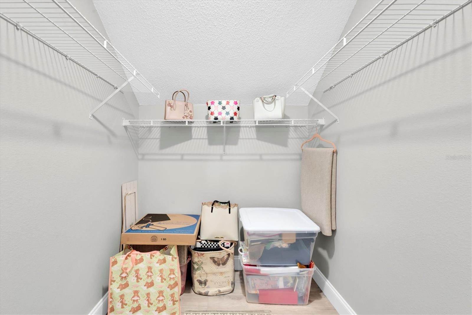 Image 24 of 44 For 13102 Carrollwood Creek Drive