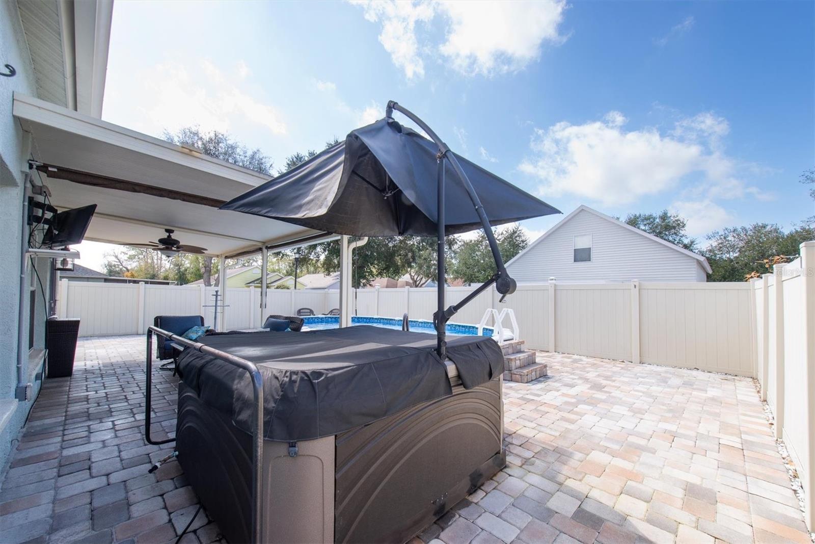 Image 38 of 44 For 13102 Carrollwood Creek Drive