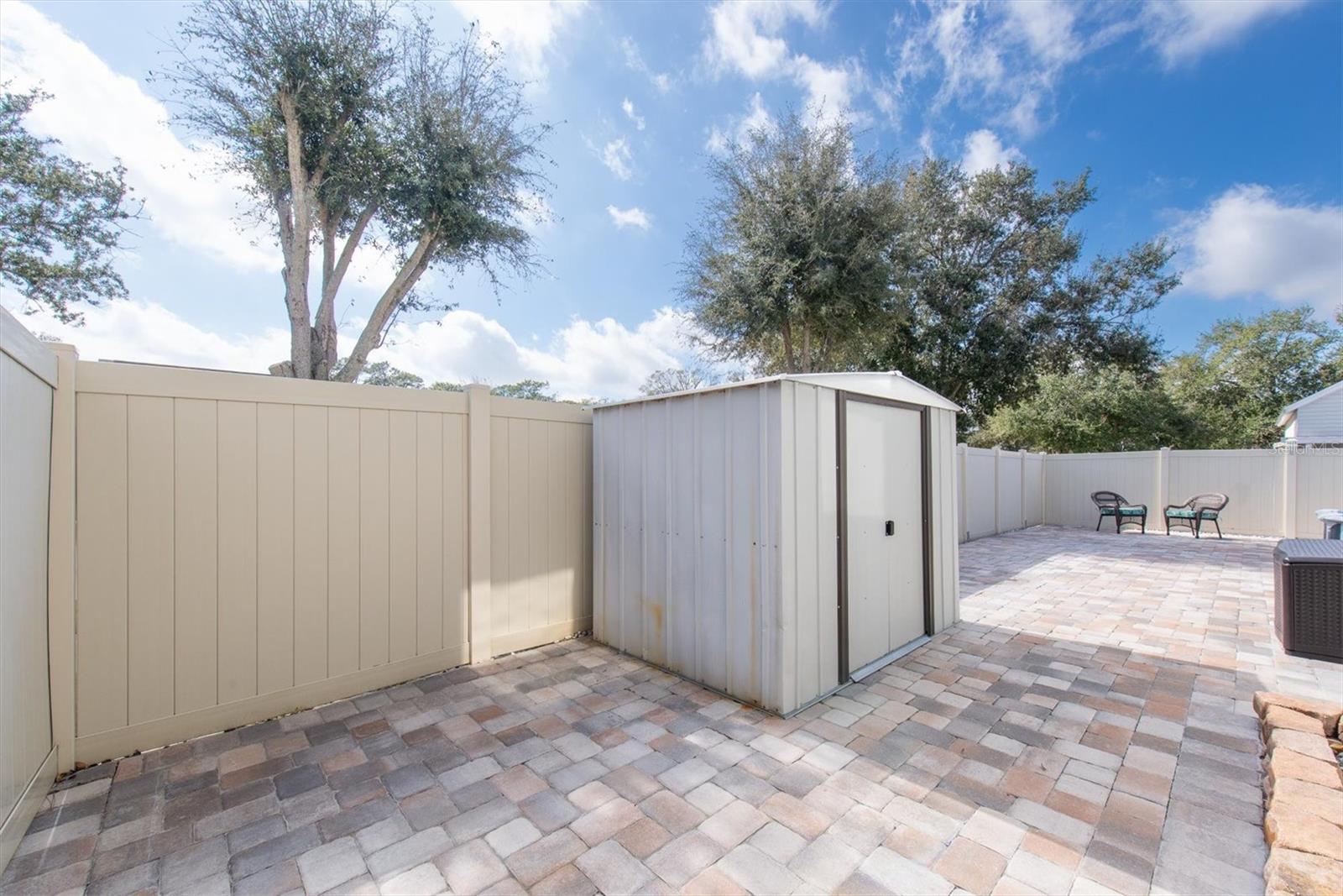 Image 39 of 44 For 13102 Carrollwood Creek Drive