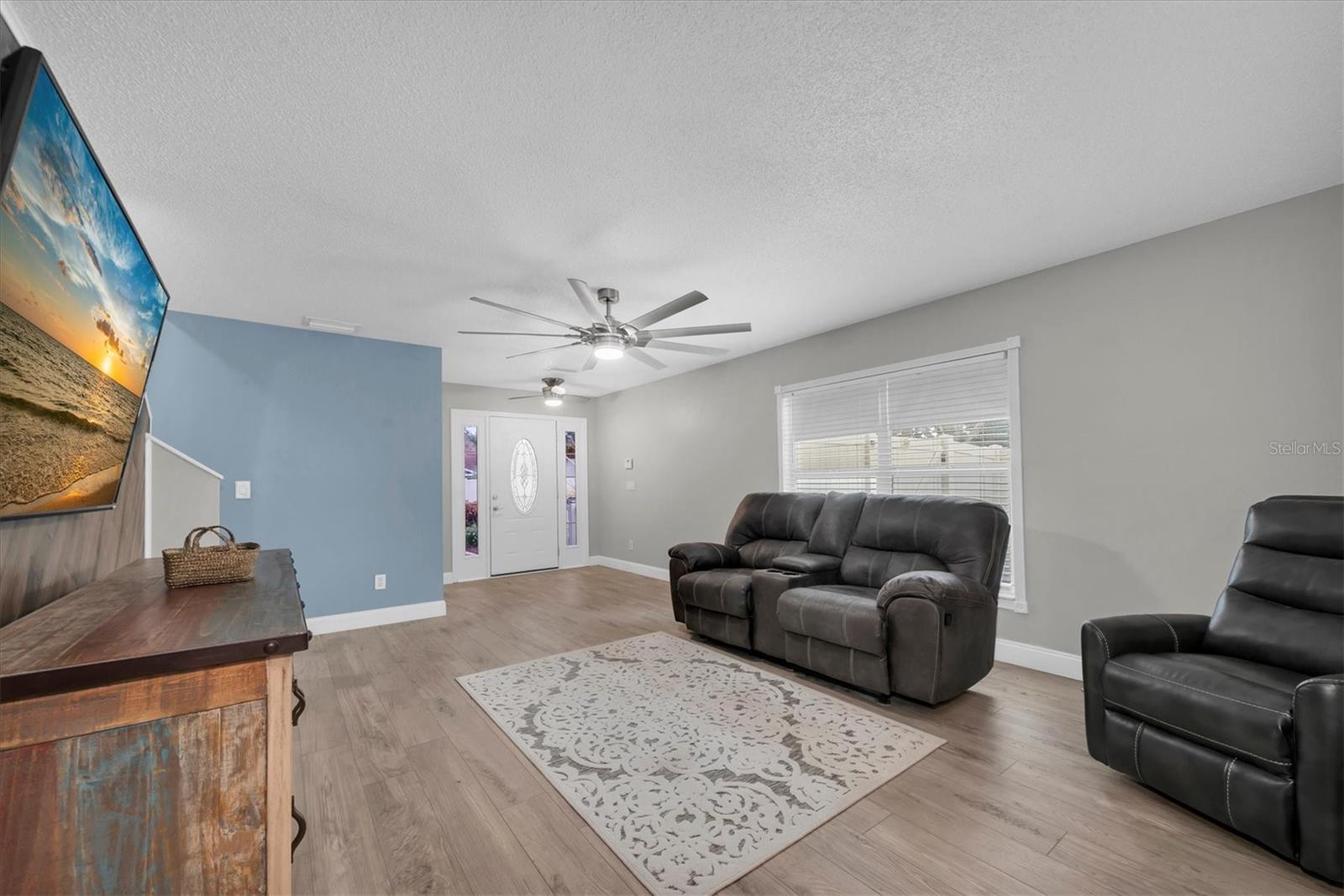 Image 4 of 44 For 13102 Carrollwood Creek Drive