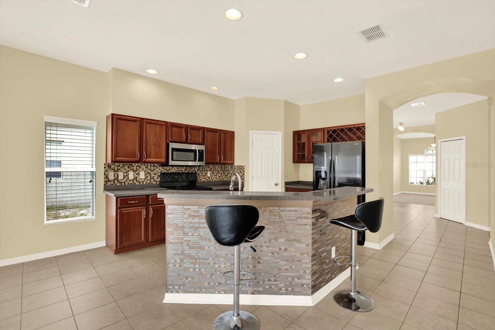 Image 14 of 53 For 12631 Chenwood Avenue