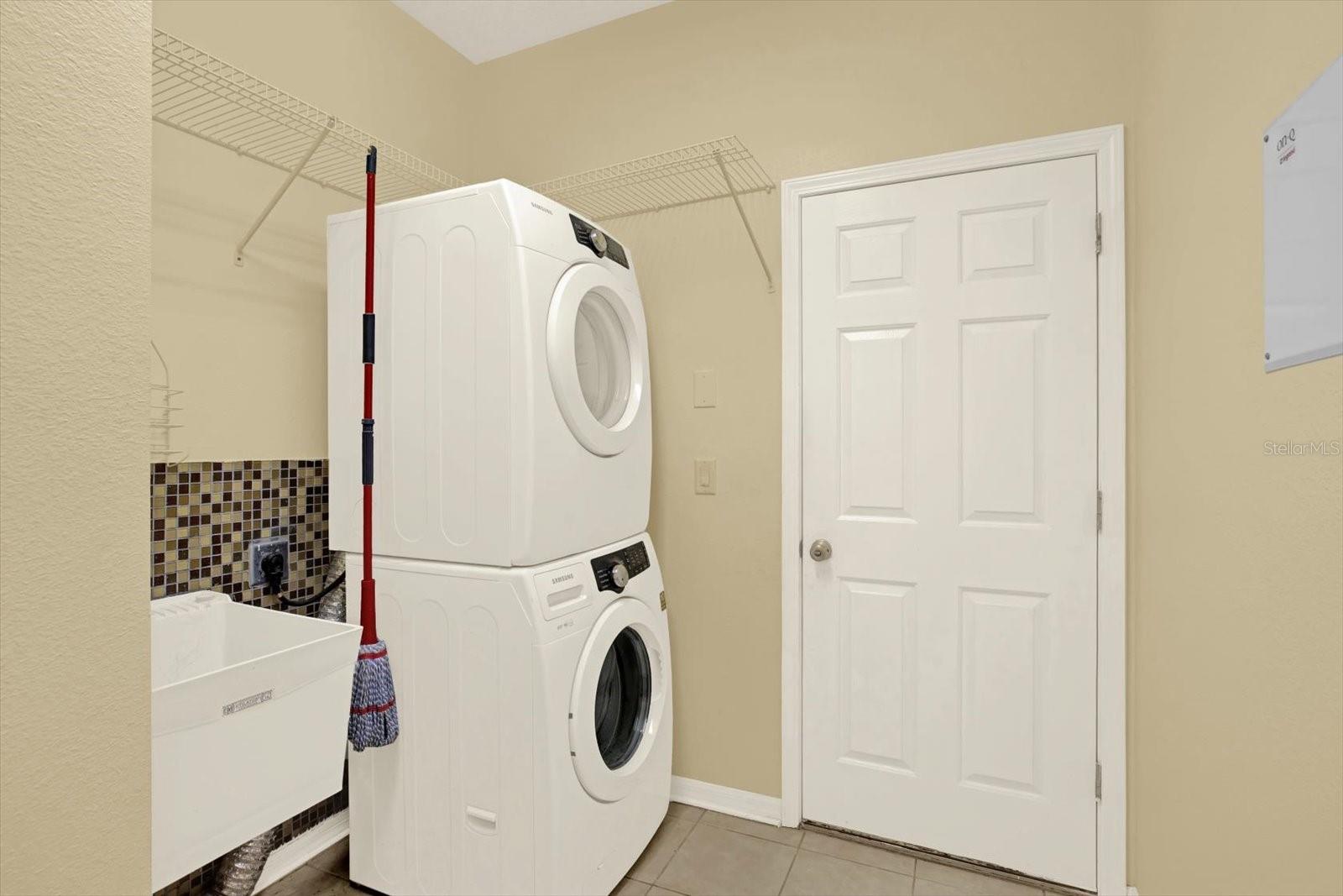 Image 29 of 53 For 12631 Chenwood Avenue