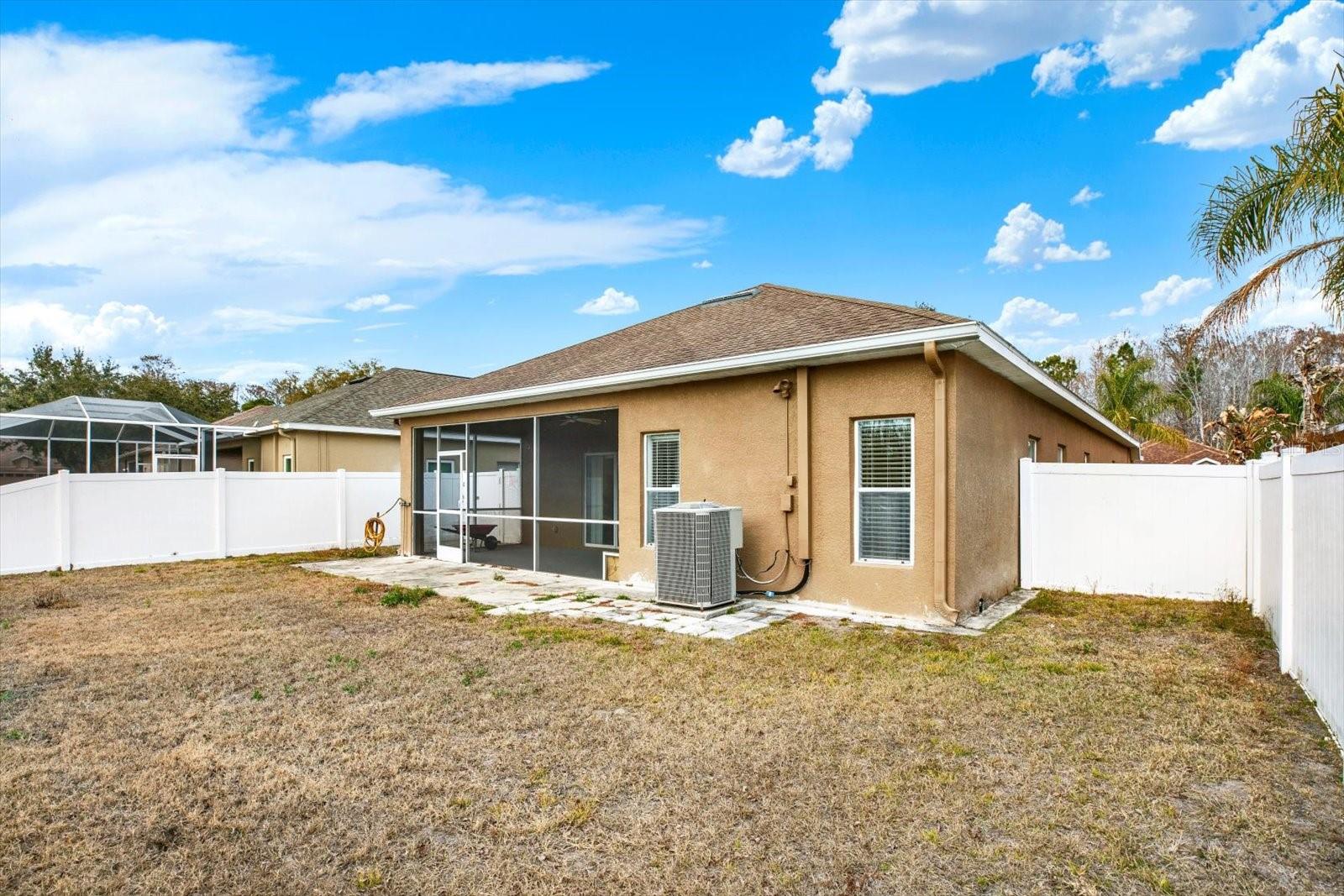 Image 33 of 53 For 12631 Chenwood Avenue