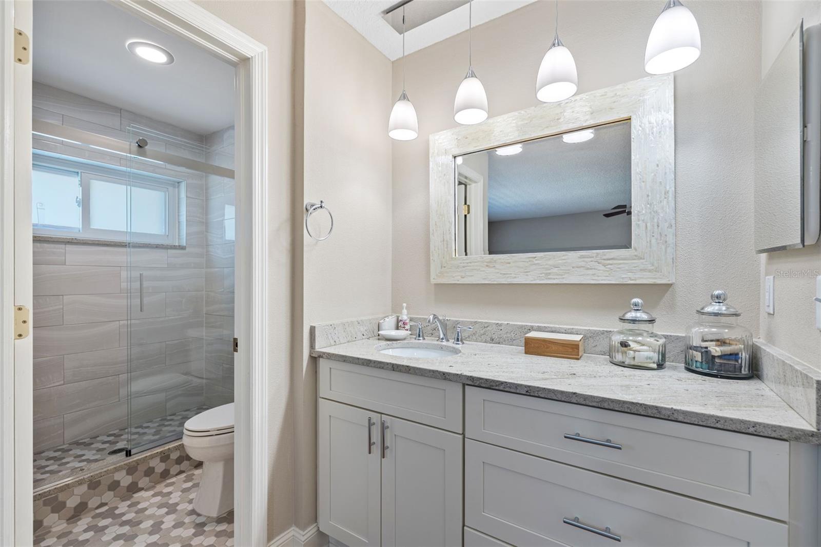 Listing photo id 30 for 1683 Watermark Circle Ne