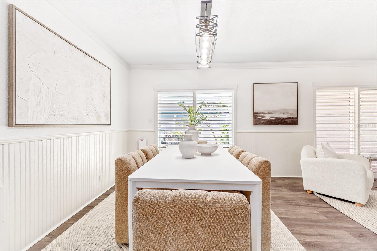 Listing photo id 8 for 6691 23rd Street S