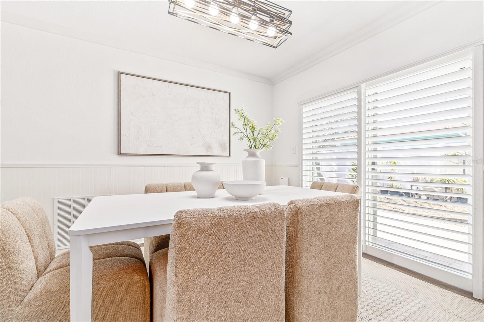 Listing photo id 9 for 6691 23rd Street S