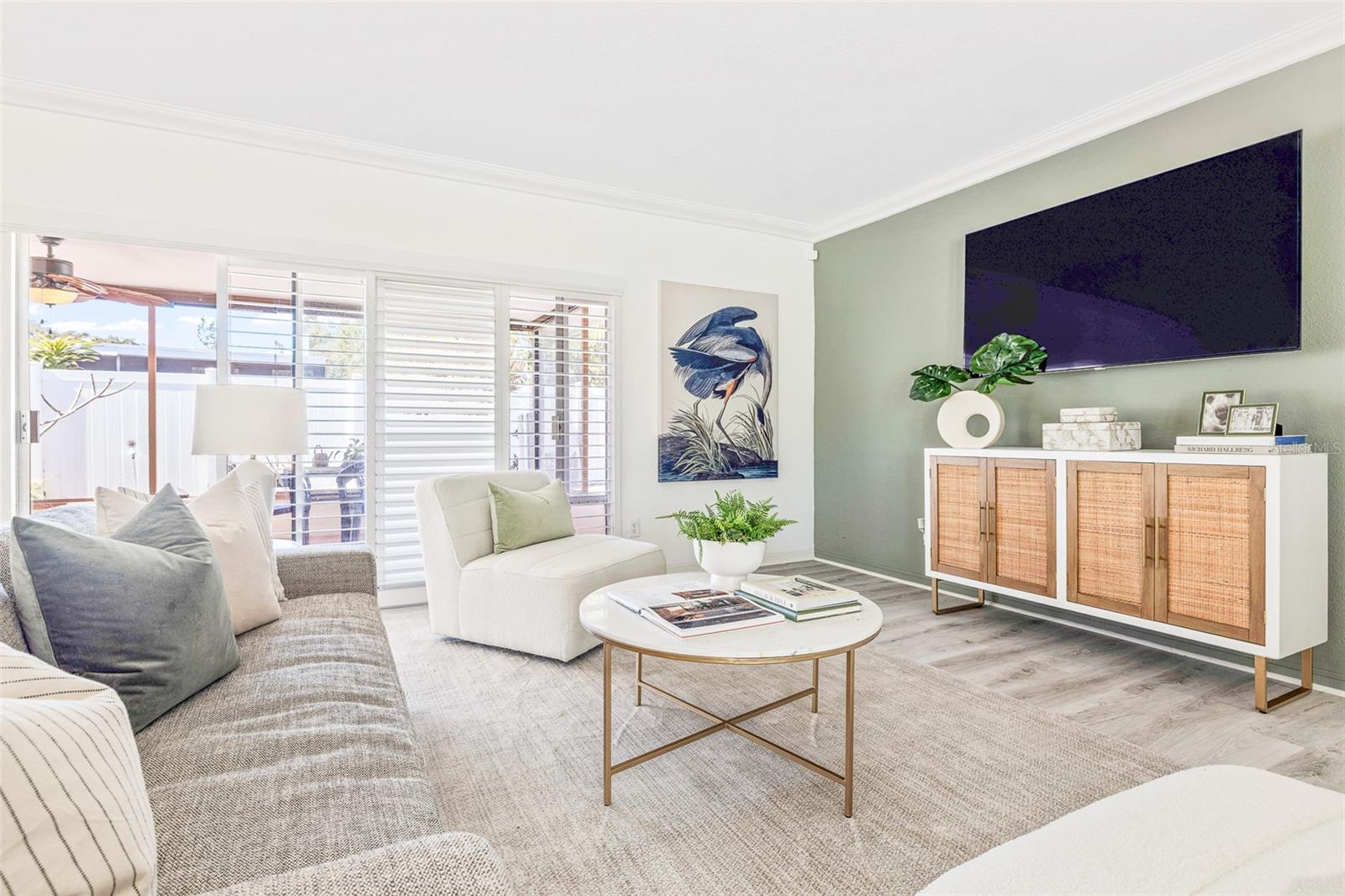 Listing photo id 2 for 6691 23rd Street S