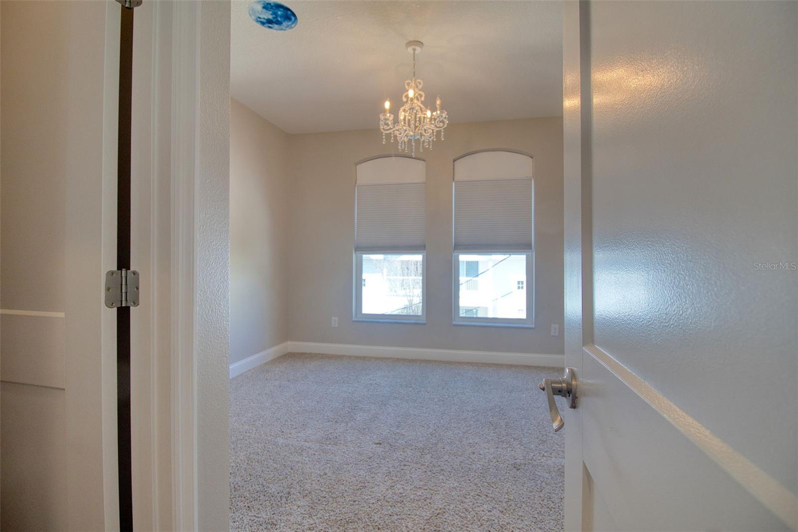 Image 32 of 51 For 414 Birdsong Lane