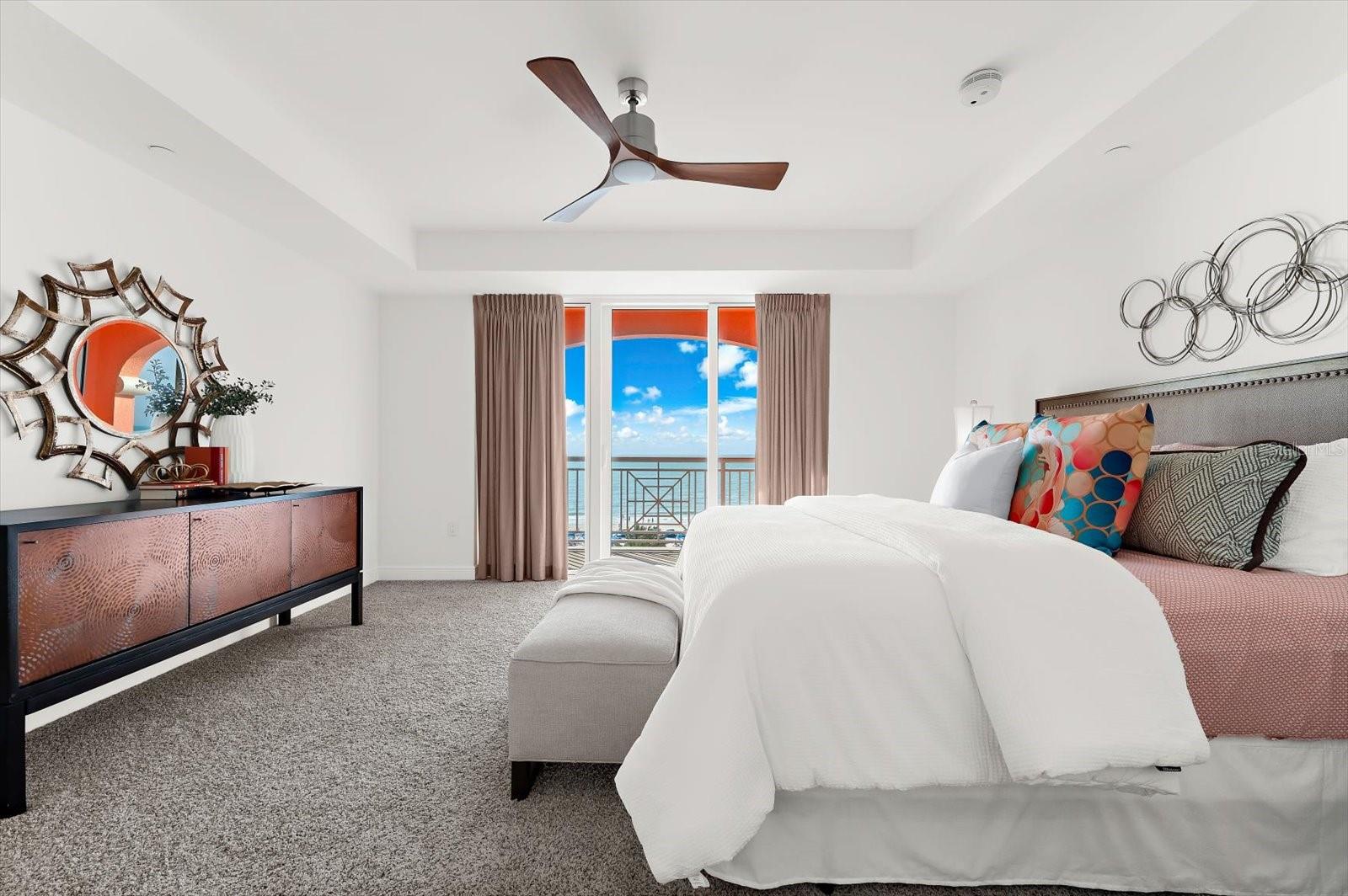 Listing photo id 21 for 301 Gulfview Boulevard 603