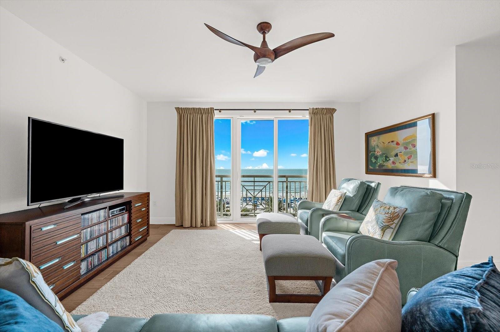 Listing photo id 1 for 301 Gulfview Boulevard 603
