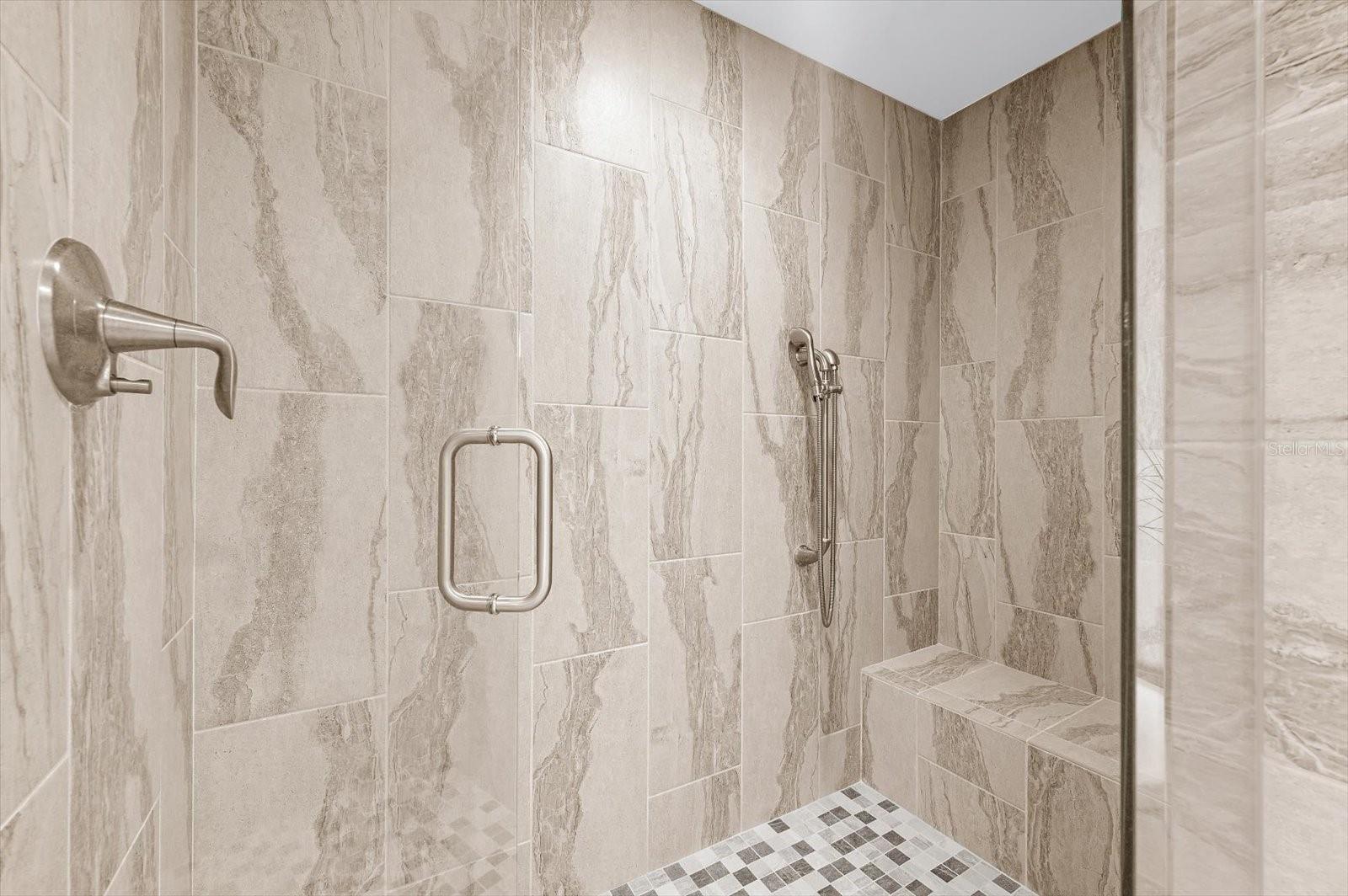 Listing photo id 29 for 301 Gulfview Boulevard 603