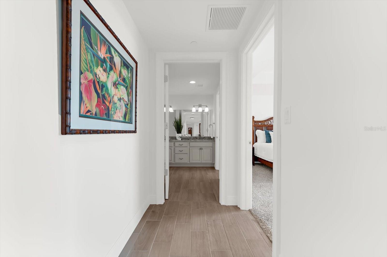 Listing photo id 30 for 301 Gulfview Boulevard 603