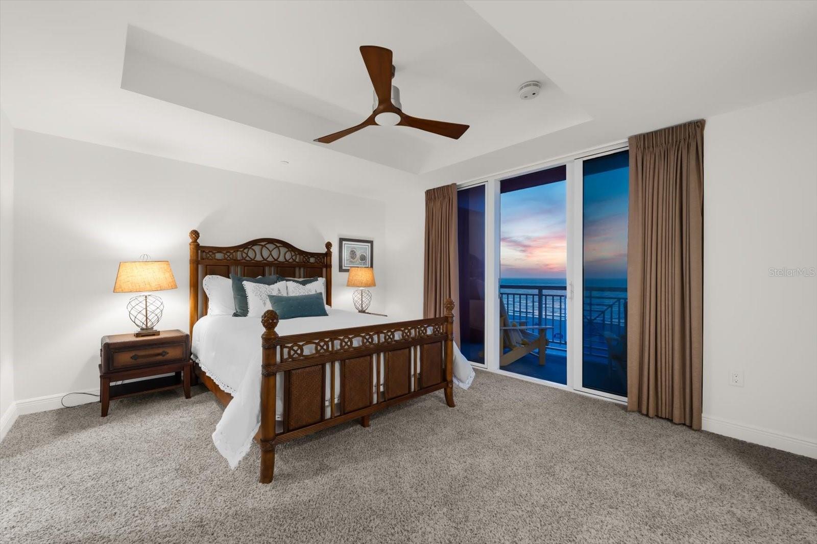 Listing photo id 32 for 301 Gulfview Boulevard 603