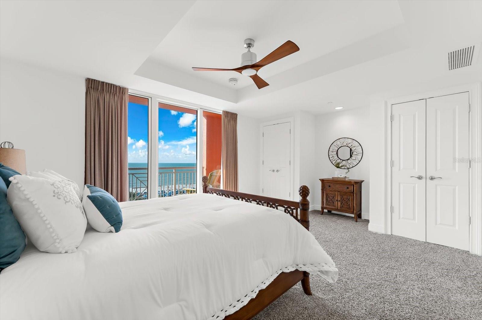 Listing photo id 38 for 301 Gulfview Boulevard 603