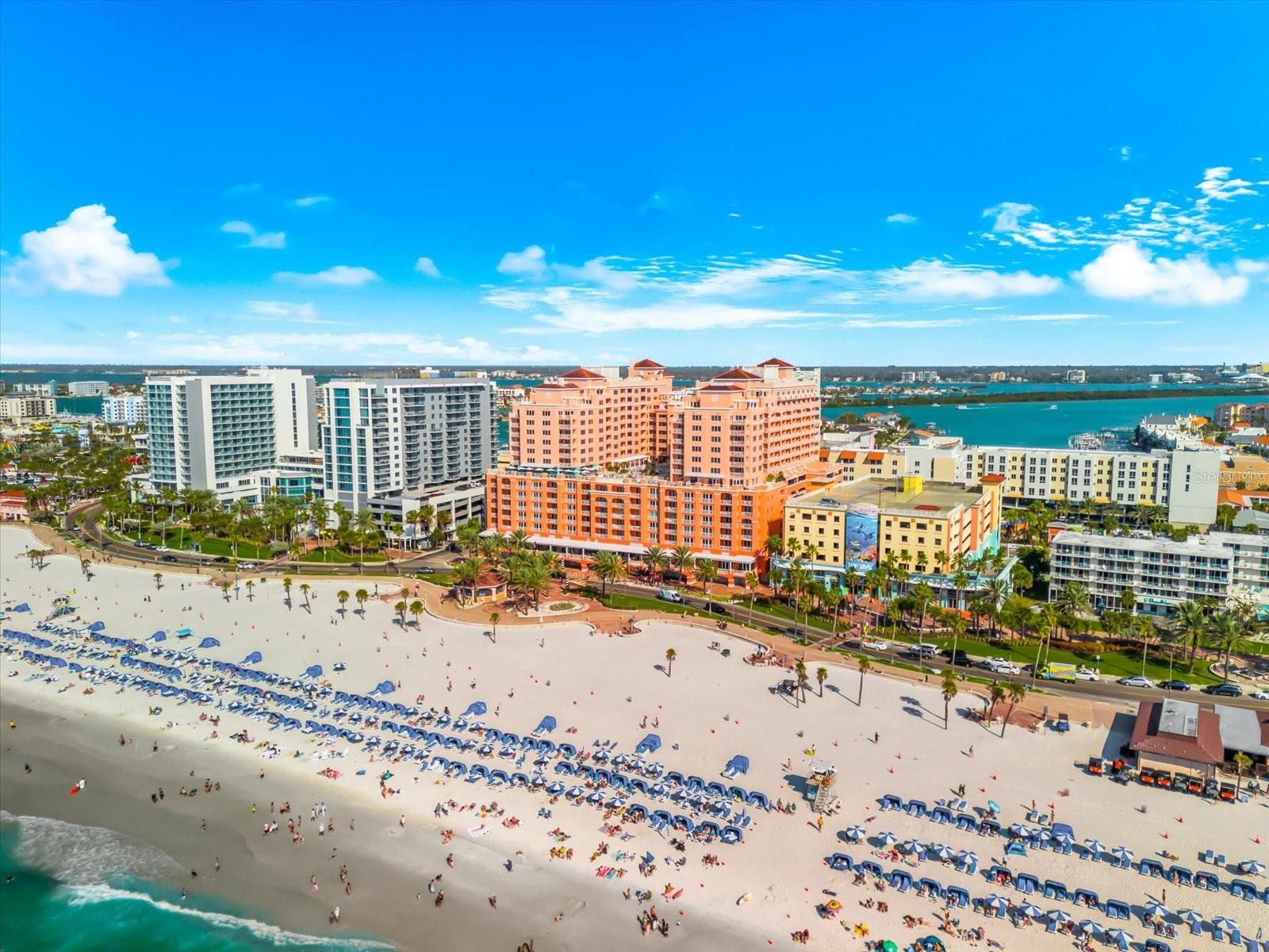 Listing photo id 51 for 301 Gulfview Boulevard 603