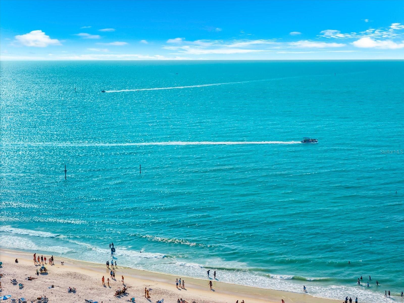 Listing photo id 59 for 301 Gulfview Boulevard 603