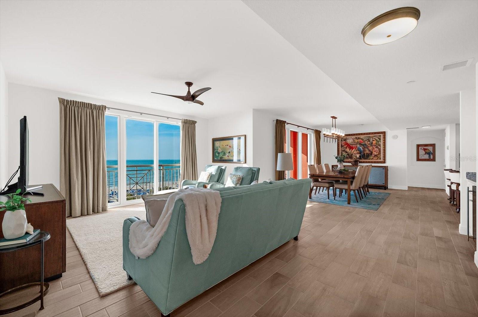 Listing photo id 5 for 301 Gulfview Boulevard 603