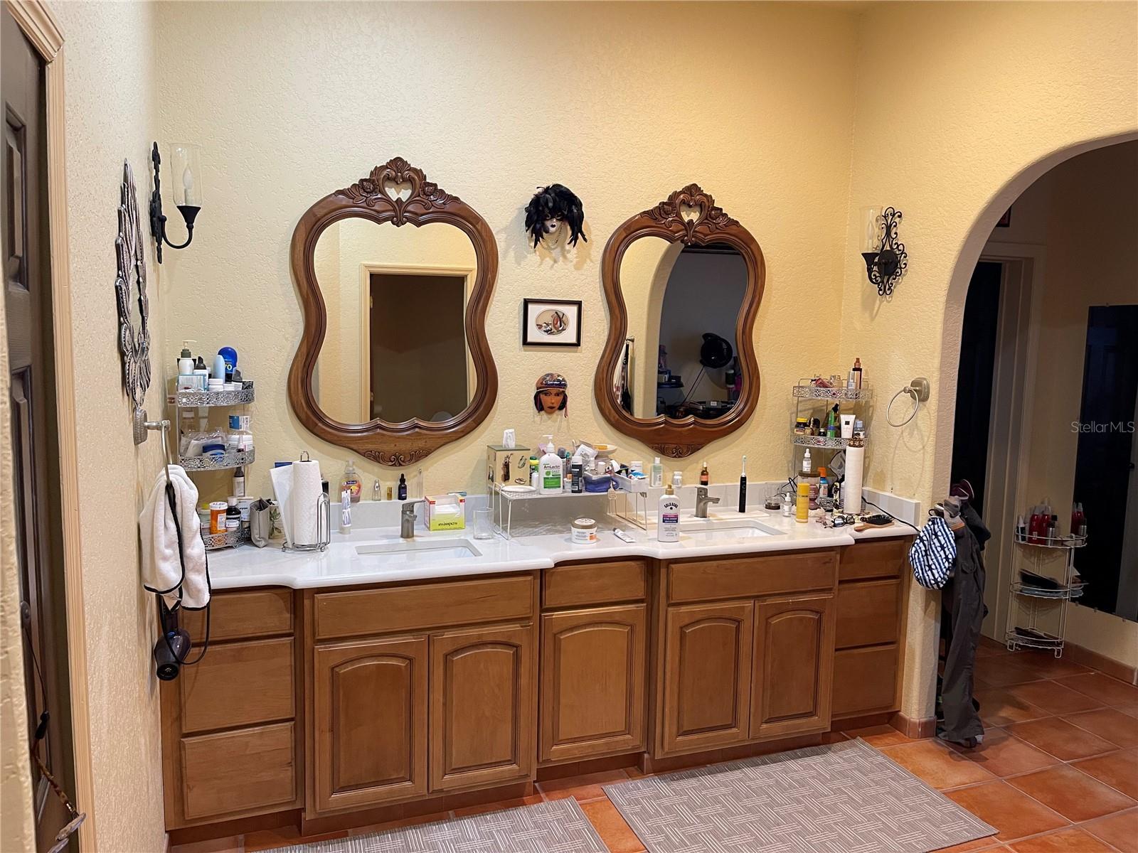 Image 7 of 99 For 9017 Baywood Park Drive