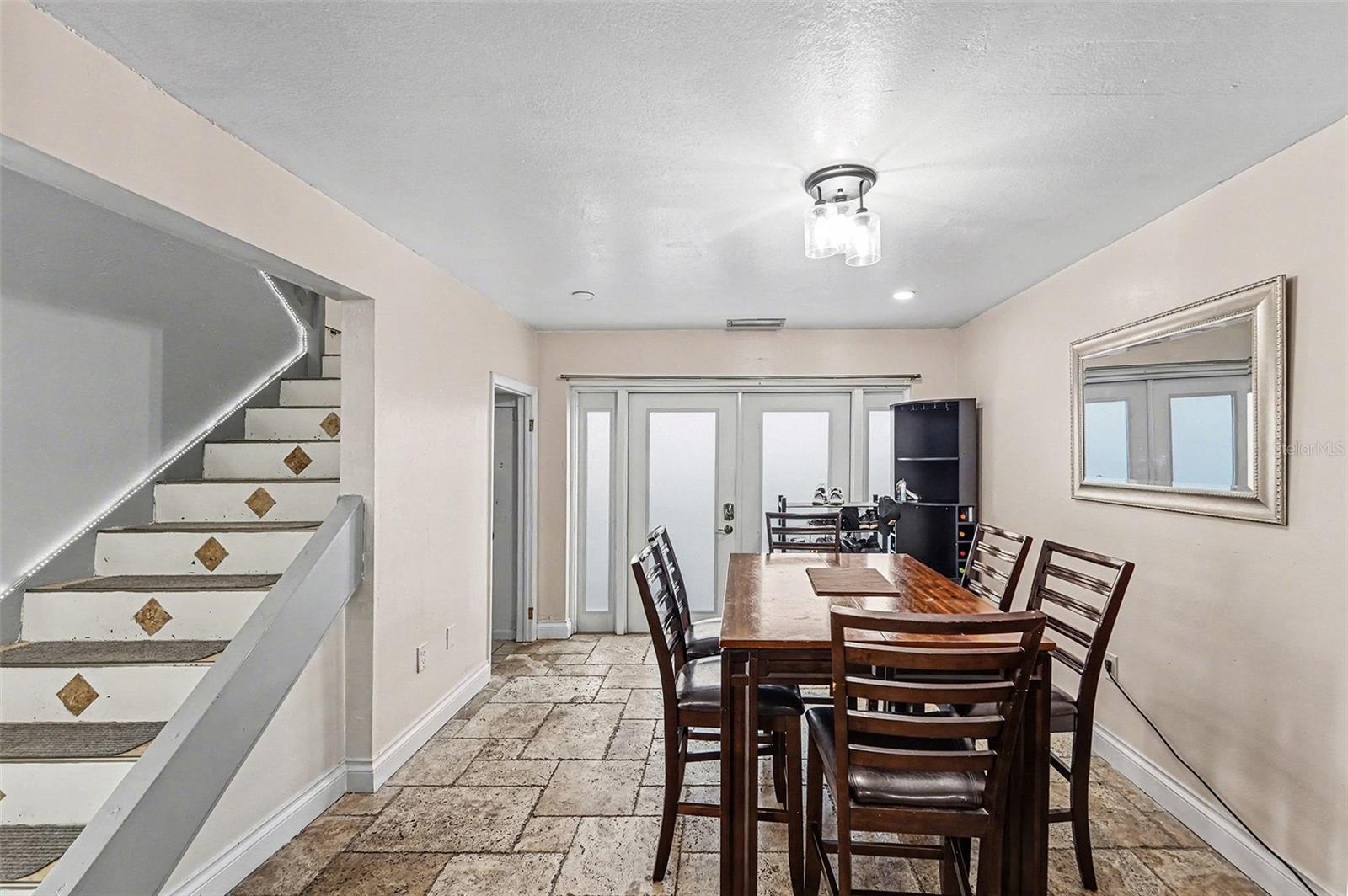 Image 5 of 28 For 1881 Hercules Avenue 602